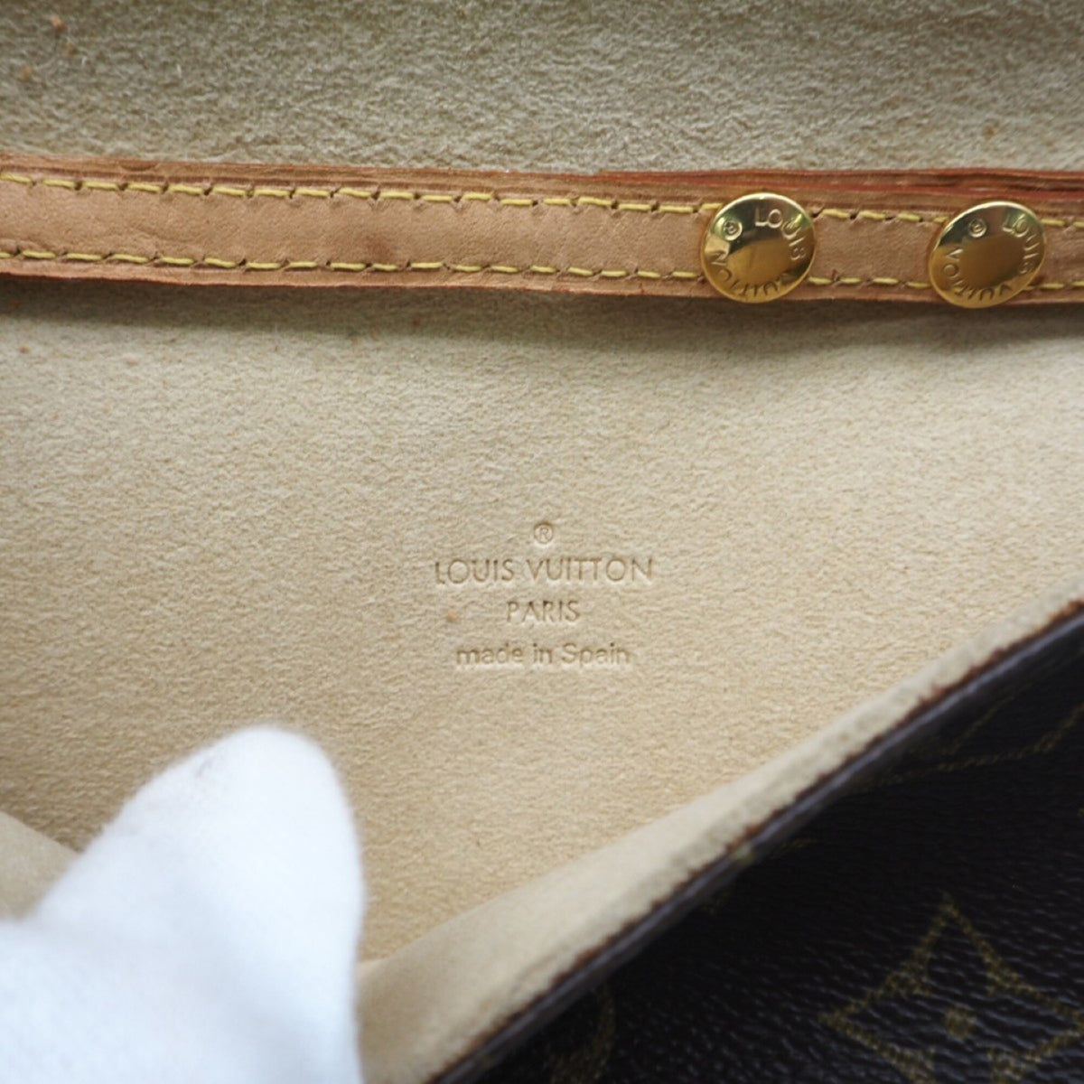 Louis Vuitton Monogram Brown Coated Canvas Leather Pochette Shoulder Bag (Pre-Owned)