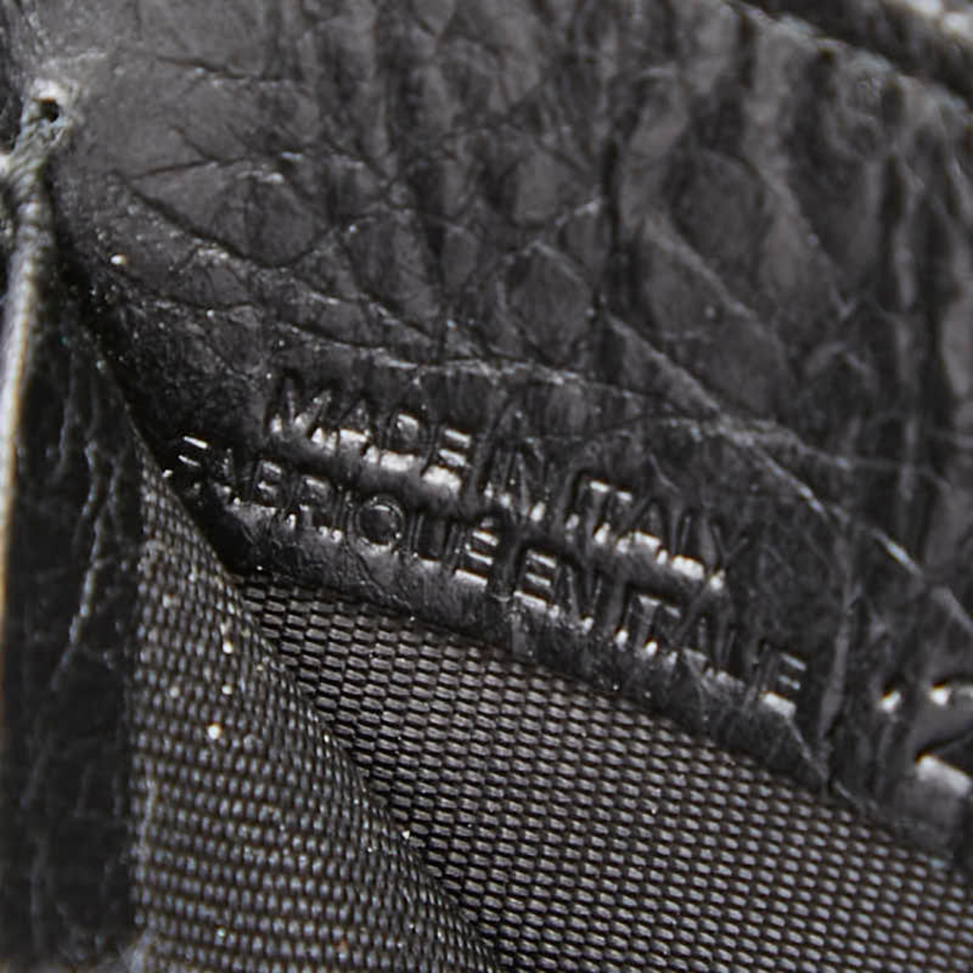 Balenciaga Black Leather Long Wallet (Bi-Fold) (Pre-Owned)