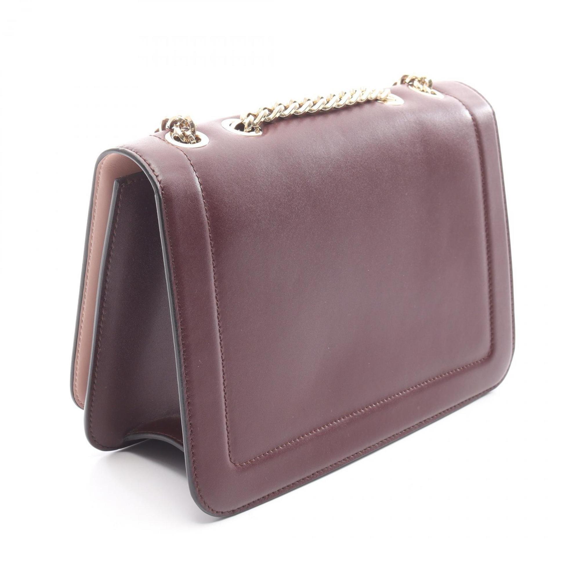 Salvatore Ferragamo Bordeaux Leather Shoulder Bag (Pre-Owned)