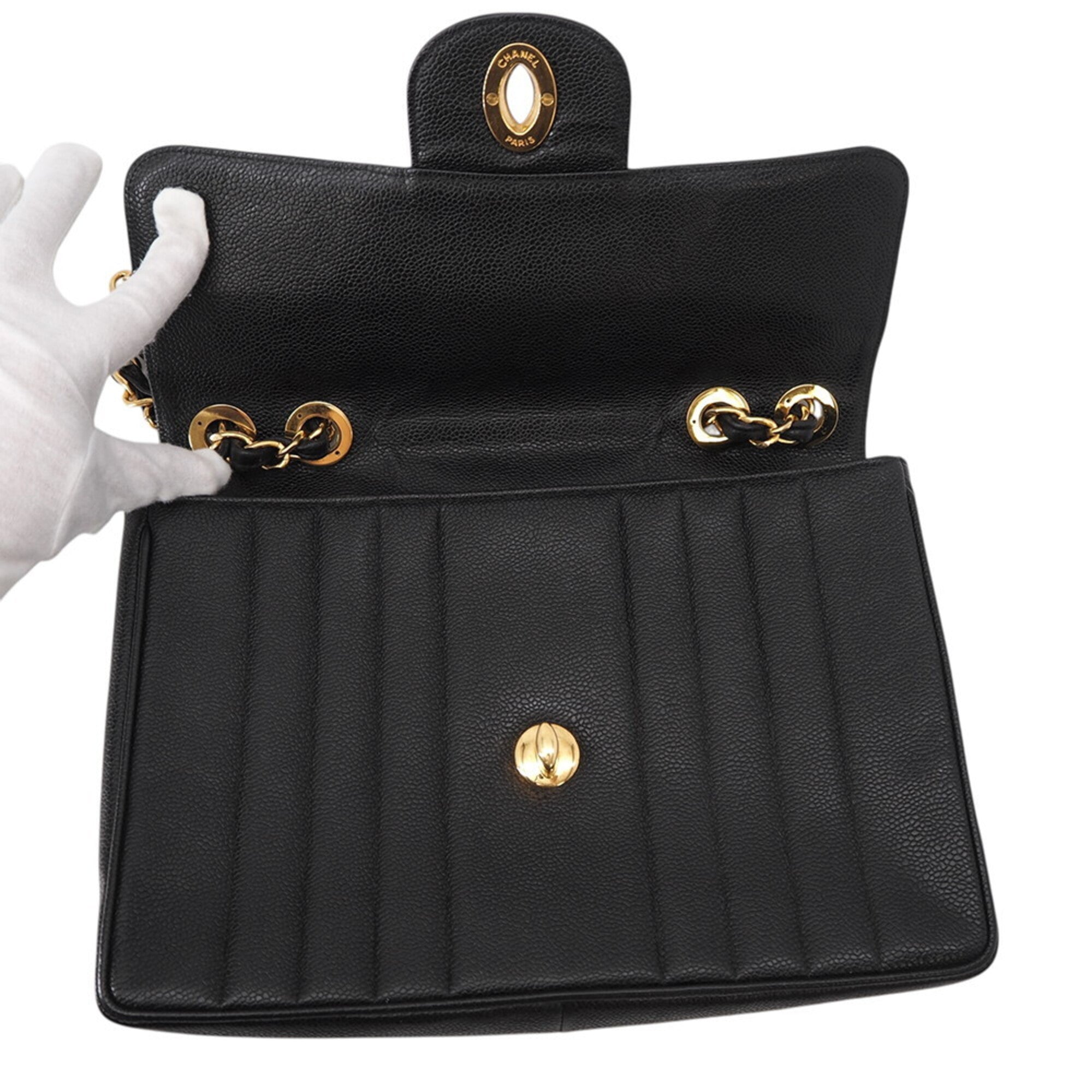 Chanel Black Grained Calfskin Handbag Shoulder Bag (Pre-Owned)