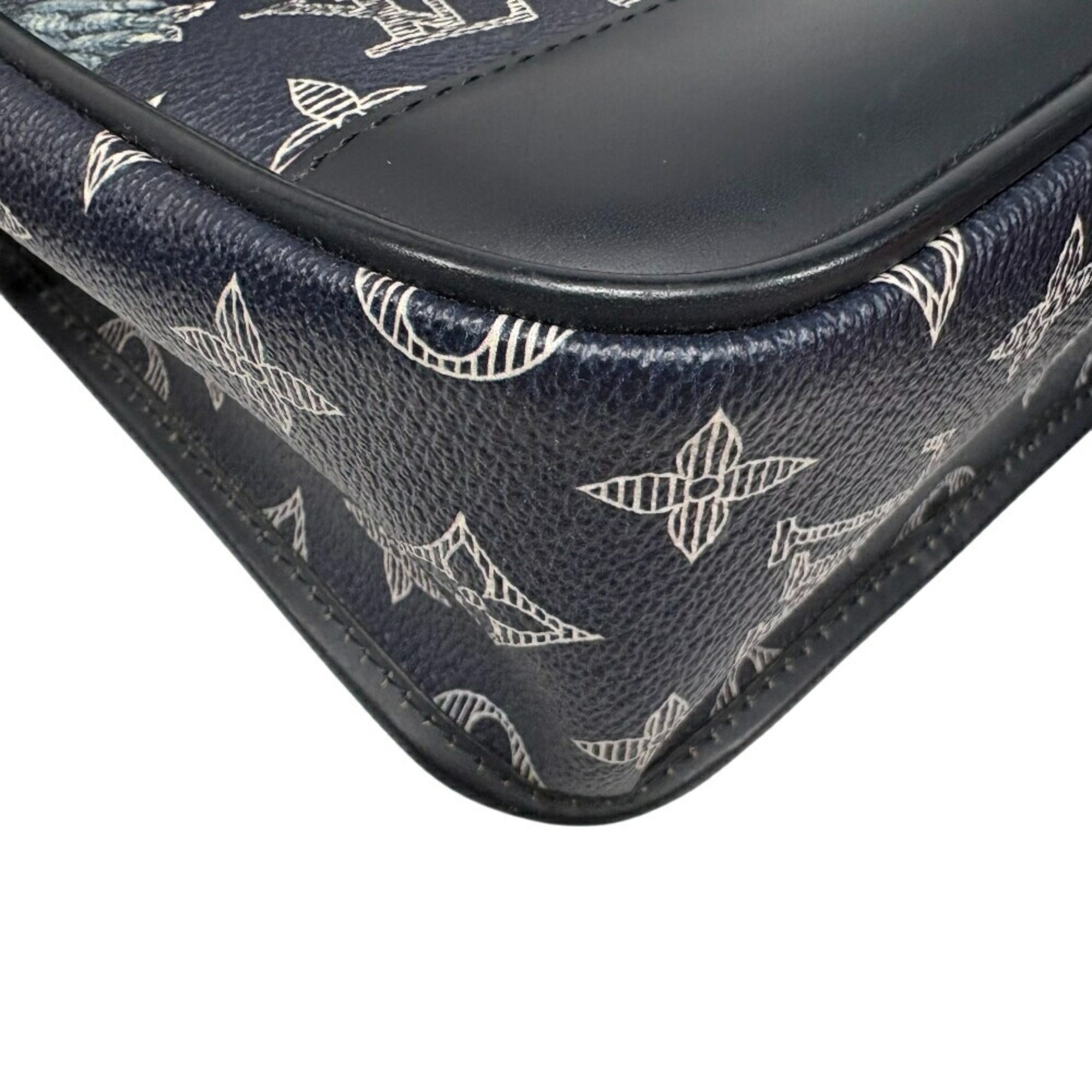 Louis Vuitton Navy Leather Shoulder Bag (Pre-Owned)