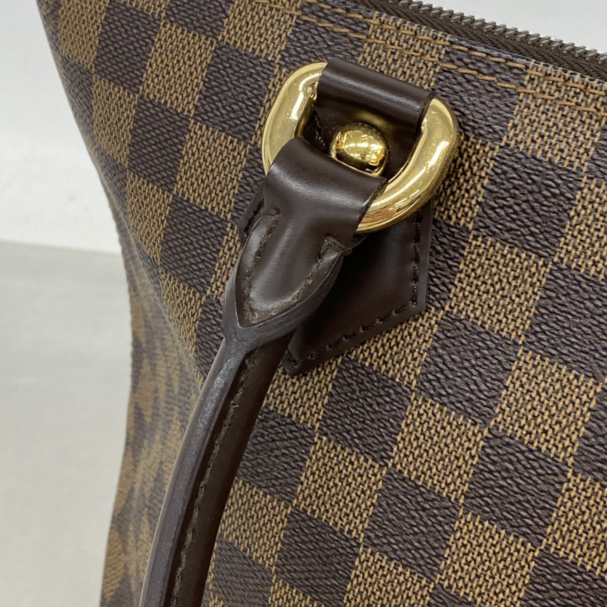 Louis Vuitton Ebene Handbag (Pre-Owned)
