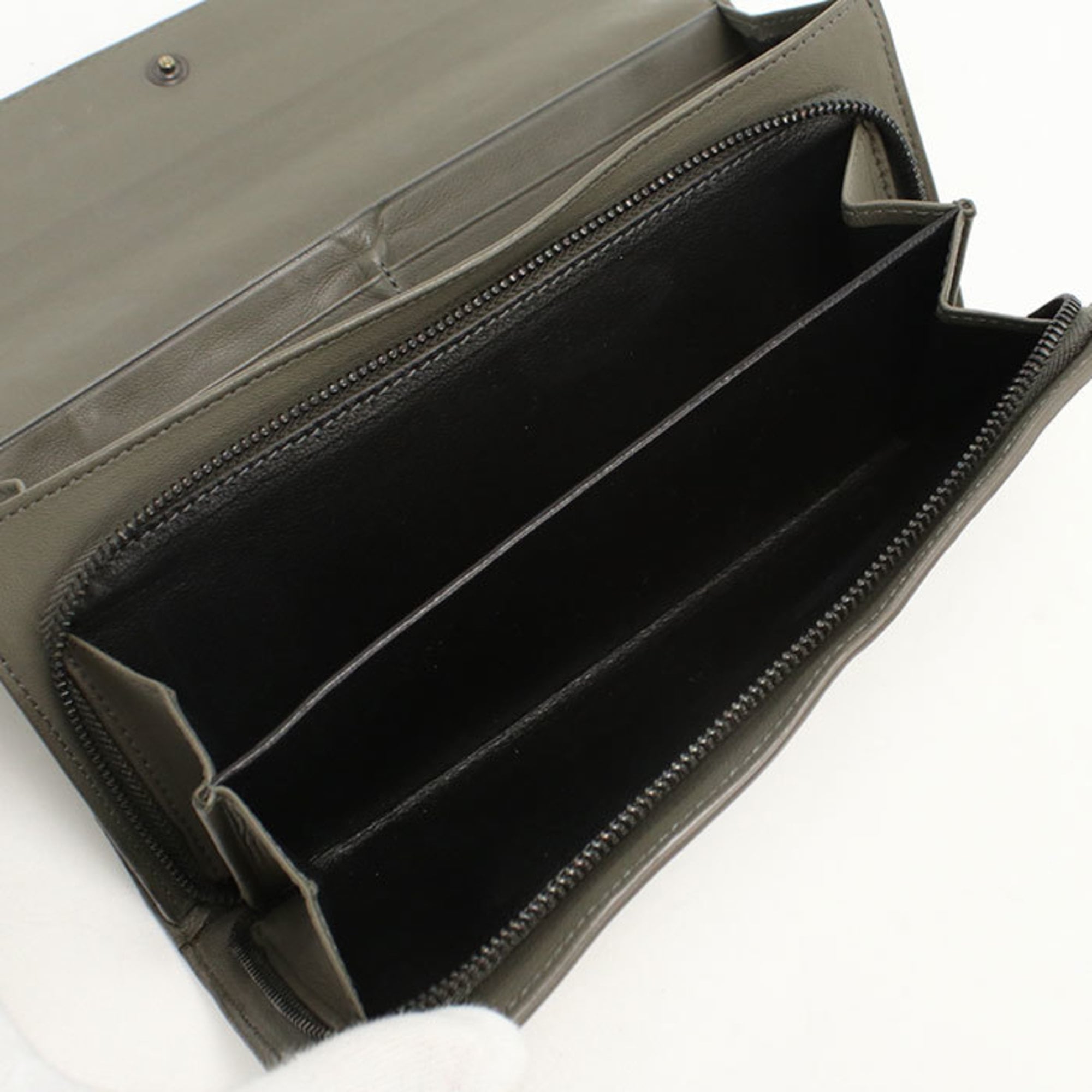 Bottega Veneta Intrecciato Khaki Leather Long Wallet (Bi-Fold) (Pre-Owned)