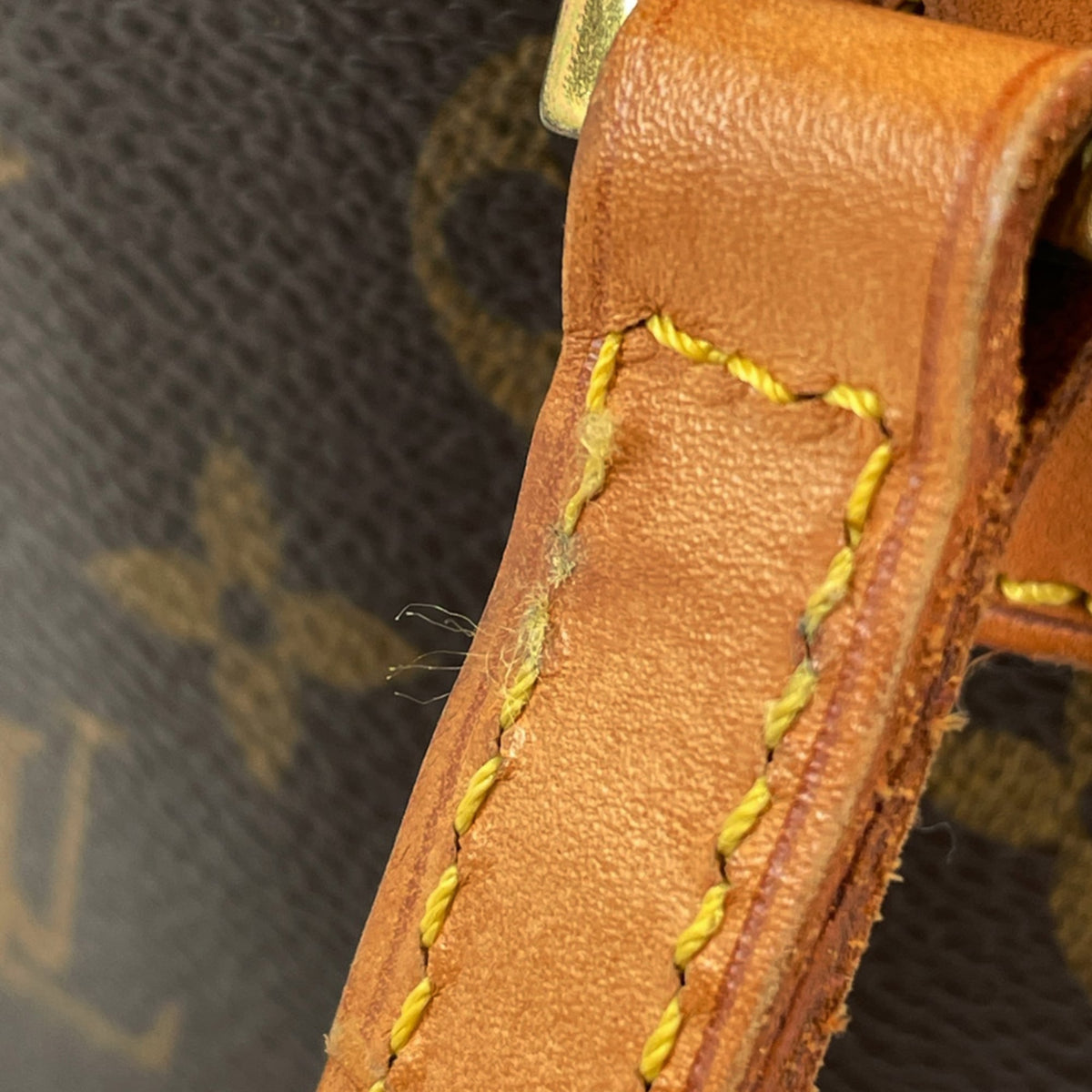 Louis Vuitton Brown Monogram Handbag (Pre-Owned)