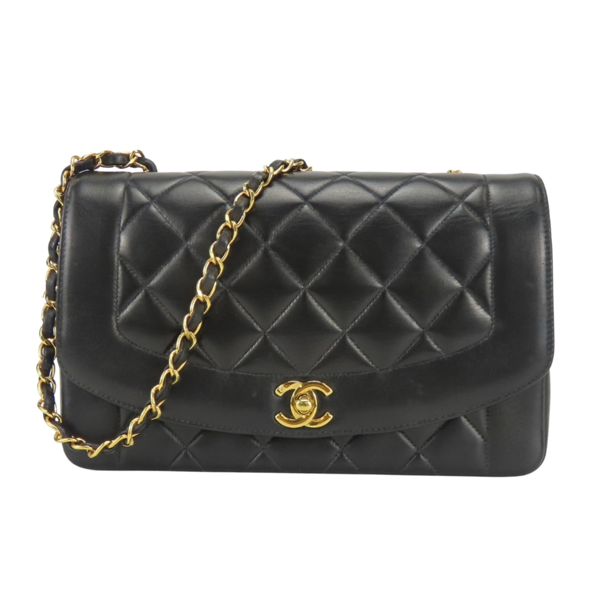 Chanel Black Leather Shoulder Bag (Pre-Owned)