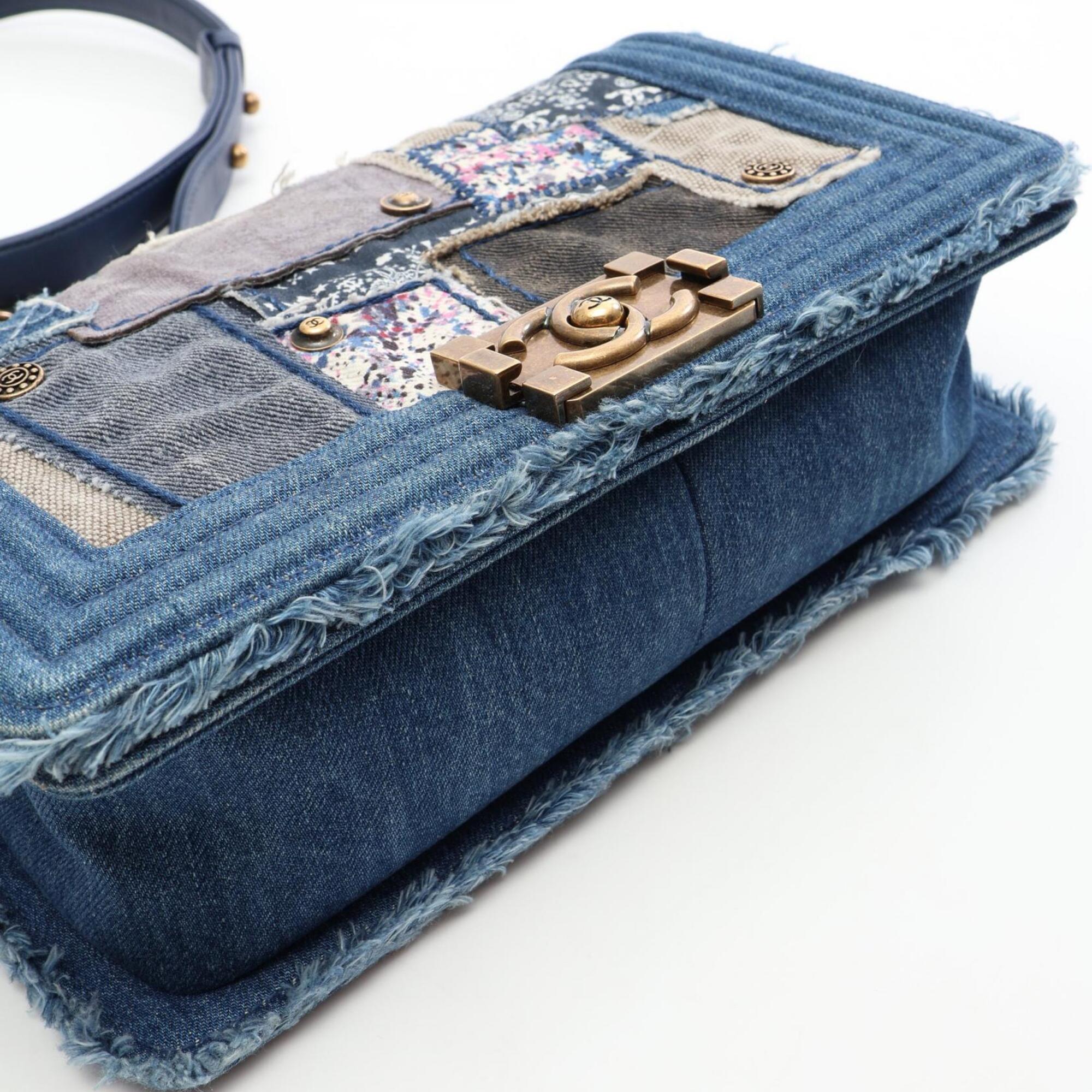 Chanel Blue Denim Handbag Shoulder Bag (Pre-Owned)
