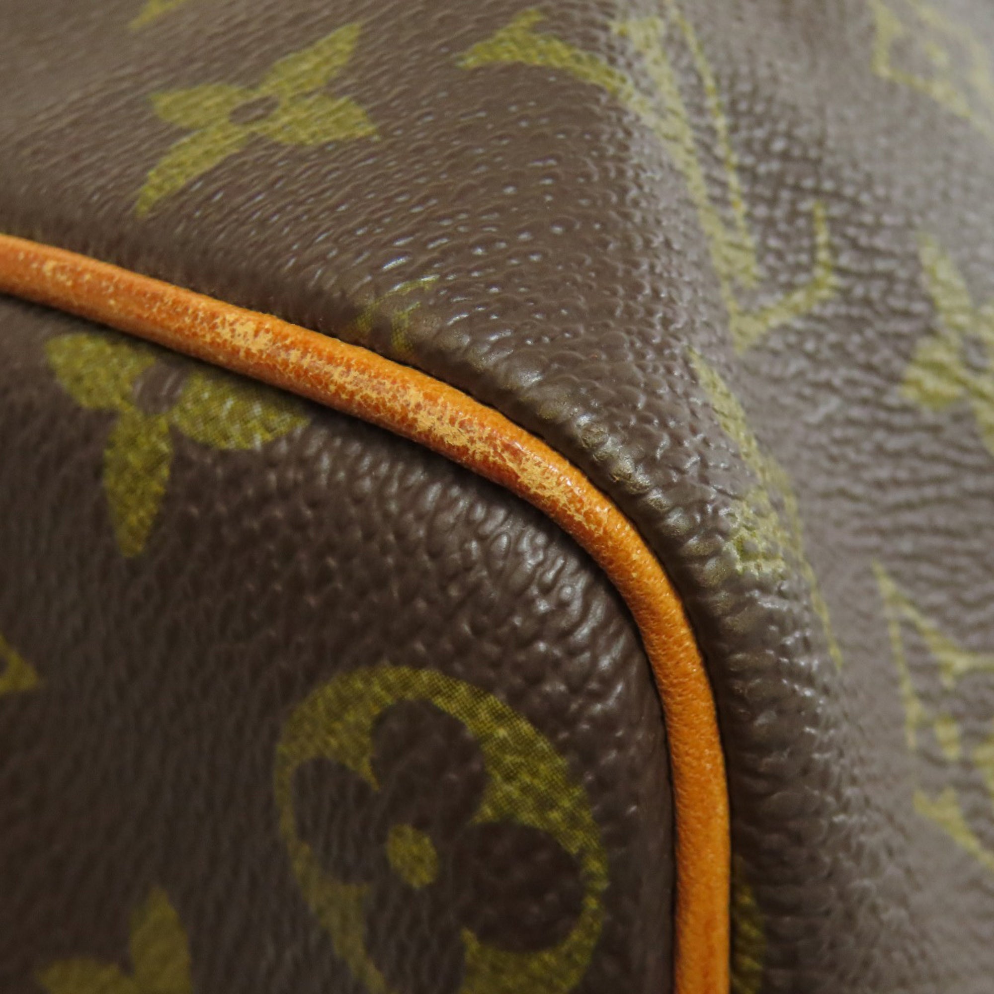 Louis Vuitton Monogram Monogram Canvas Boston Bag (Pre-Owned)