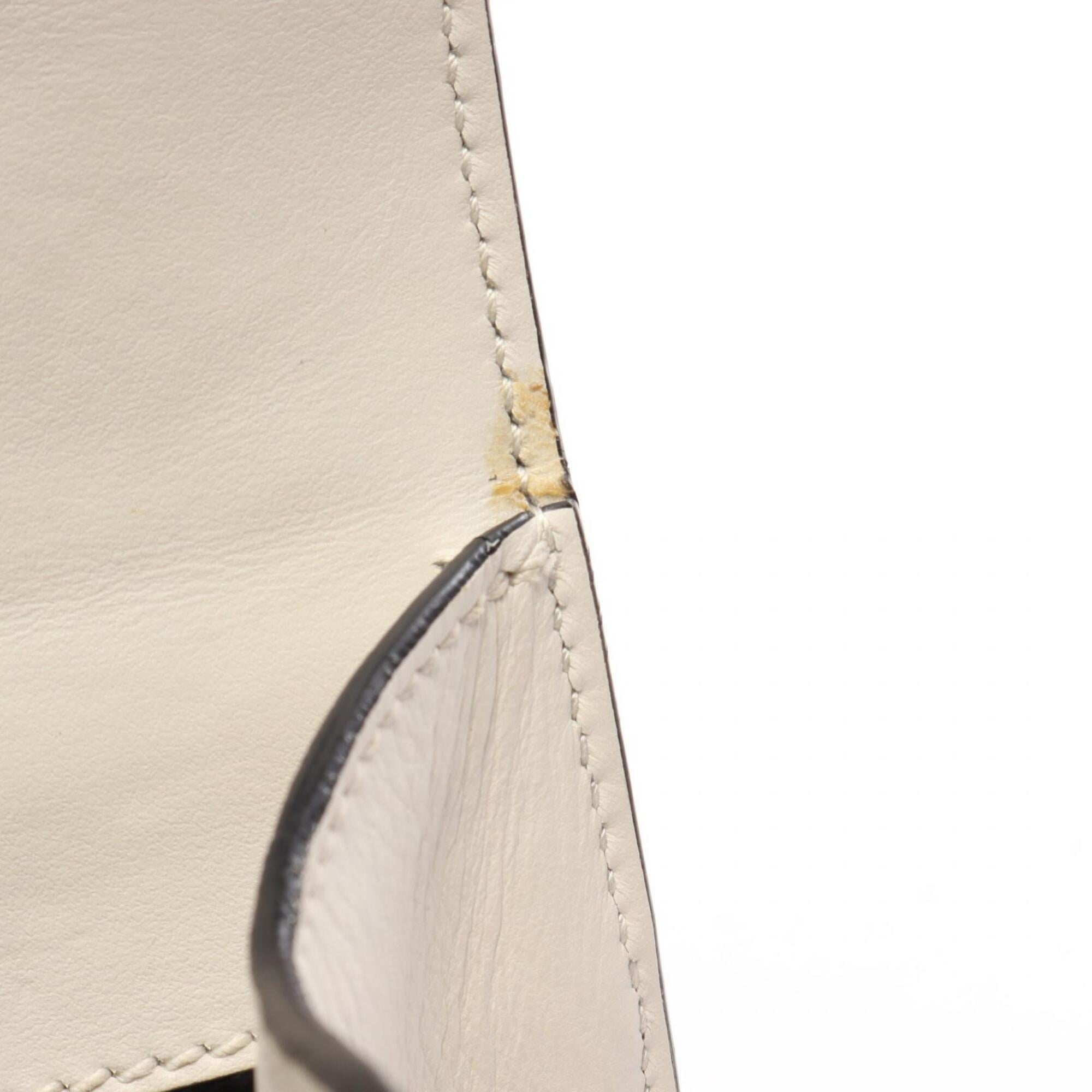 Prada White Saffiano Handbag Shoulder Bag (Pre-Owned)