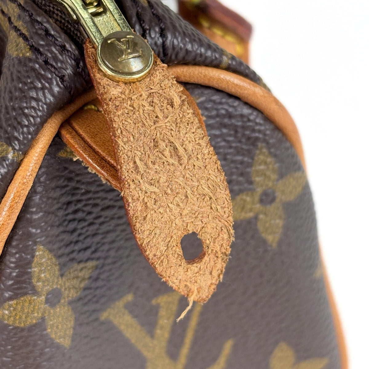Louis Vuitton Brown Monogram Handbag (Pre-Owned)