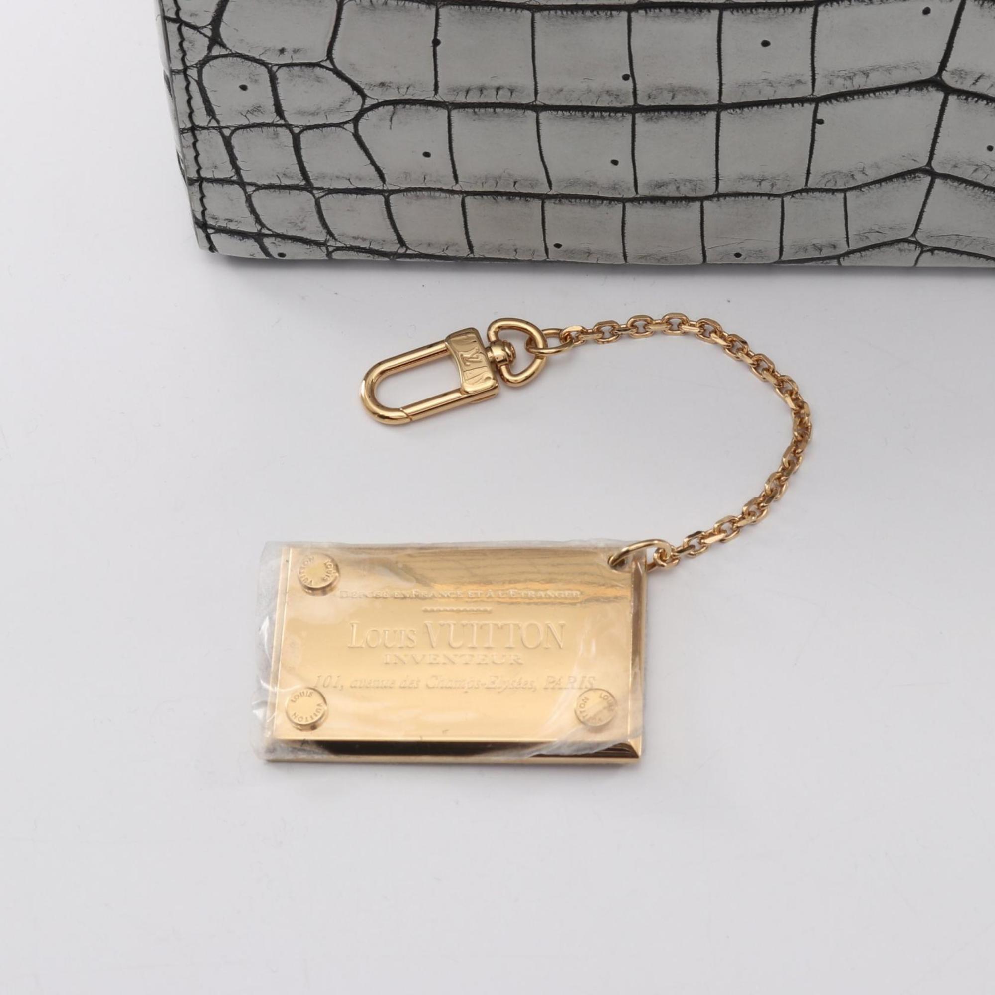 Louis Vuitton White Leather Handbag (Pre-Owned)