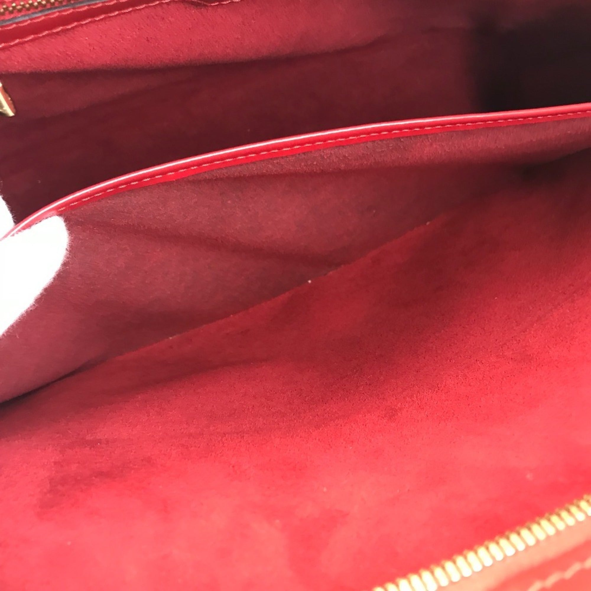 Louis Vuitton Castilian Red Red Color Epi Leather Shoulder Bag (Pre-Owned)