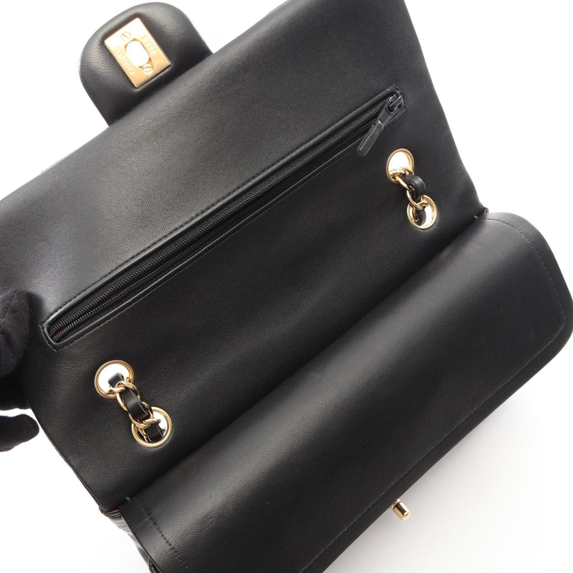 Chanel Black Leather Handbag Shoulder Bag (Pre-Owned)