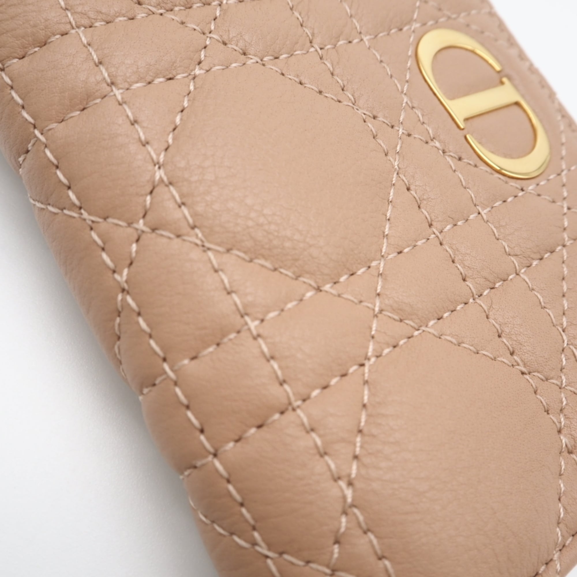 Christian Dior Pink Beige Leather Wallet (Bi-Fold) (Pre-Owned)