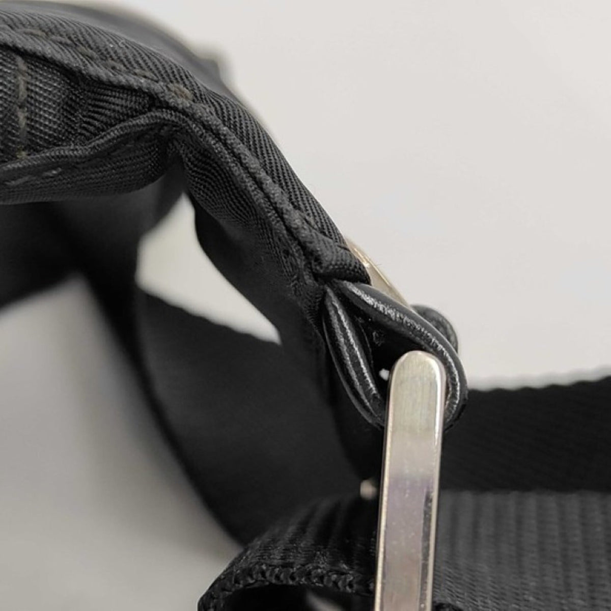 Prada Black Nylon Shoulder Bag (Pre-Owned)