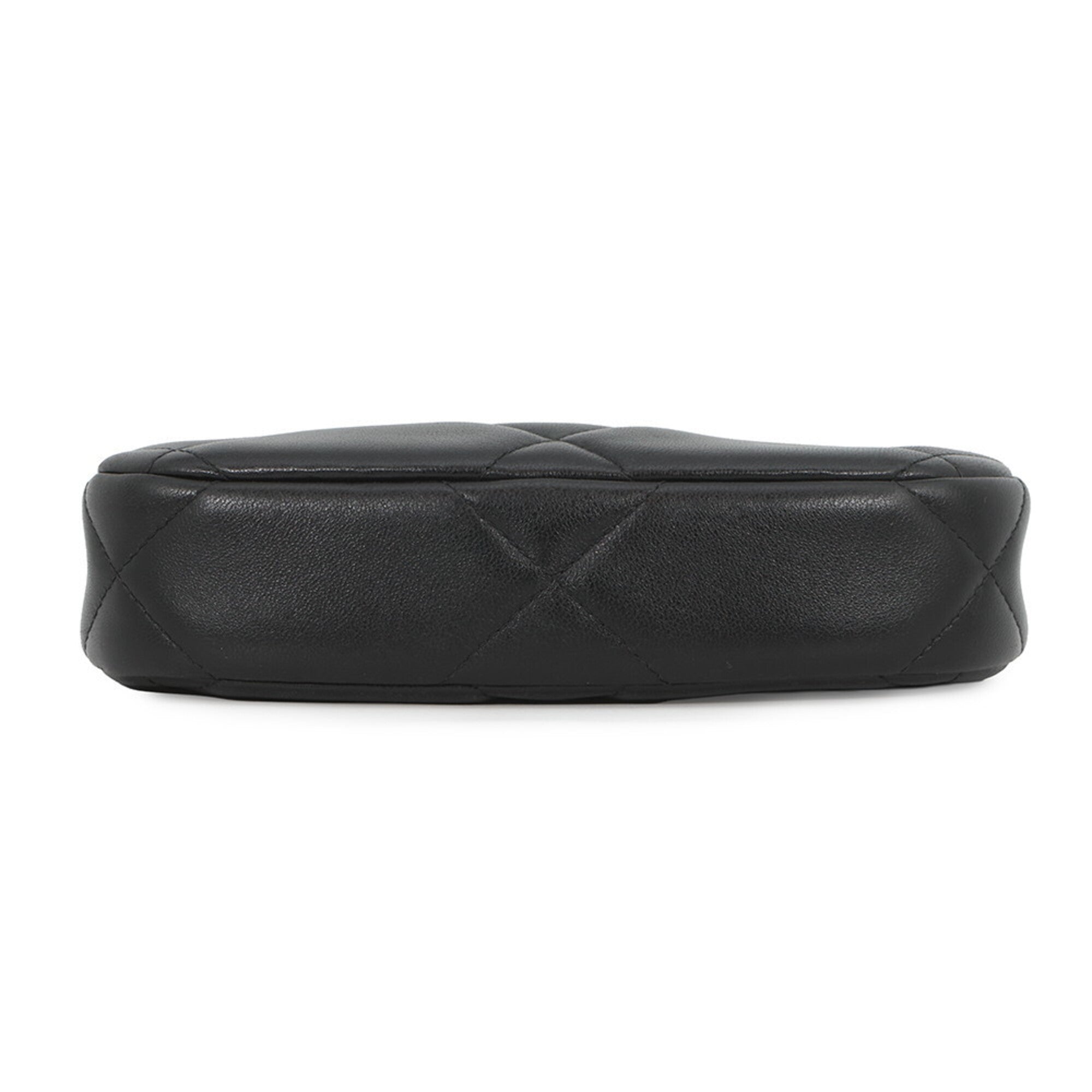 Chanel Matelasse Black Leather Handbag Shoulder Bag (Pre-Owned)