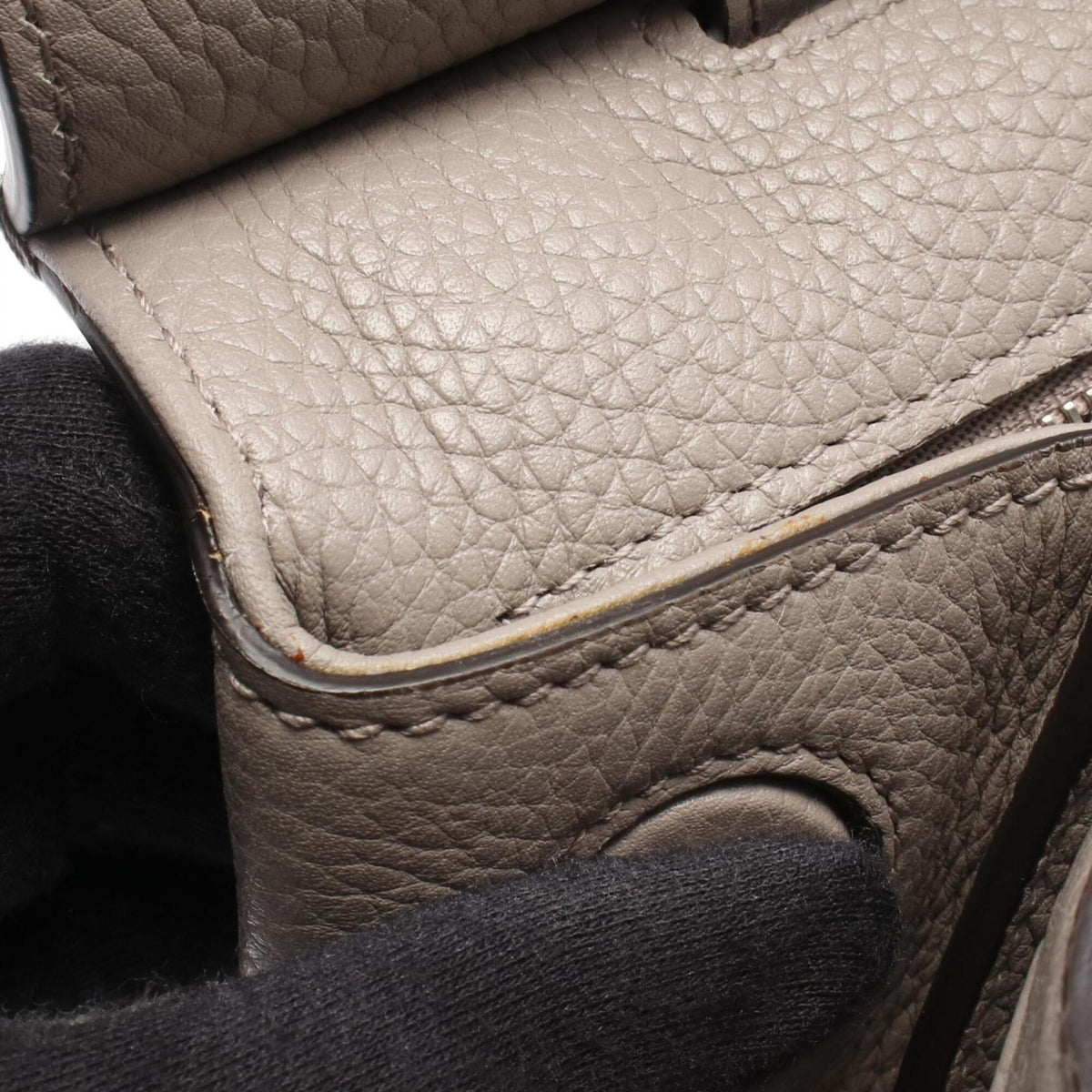 Gucci Gray Leather Handbag (Pre-Owned)
