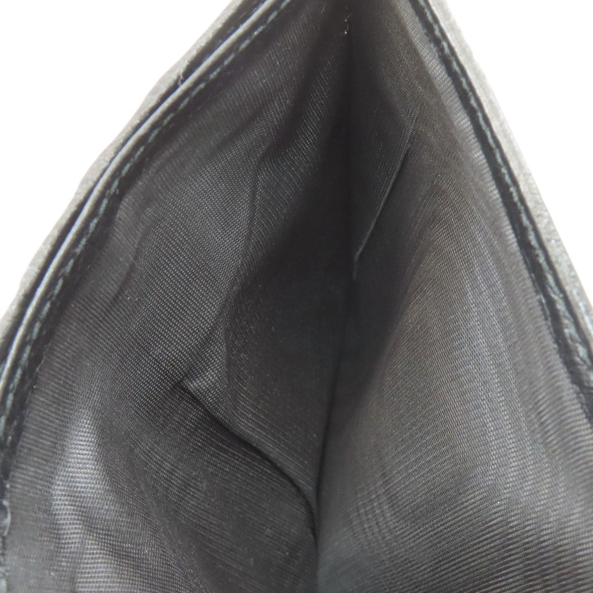 Gucci Black Nylon Wallet (Bi-Fold) (Pre-Owned)