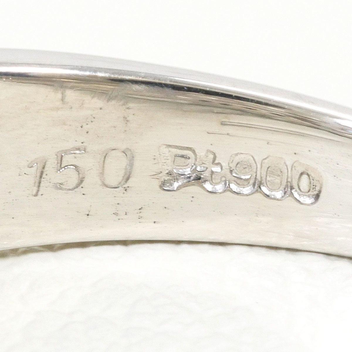 Unbranded Platinum Platinum 900 Band Ring (Pre-Owned)