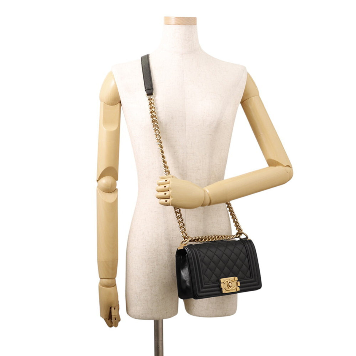 Chanel Matelasse Black Grained Calfskin Handbag Shoulder Bag (Pre-Owned)