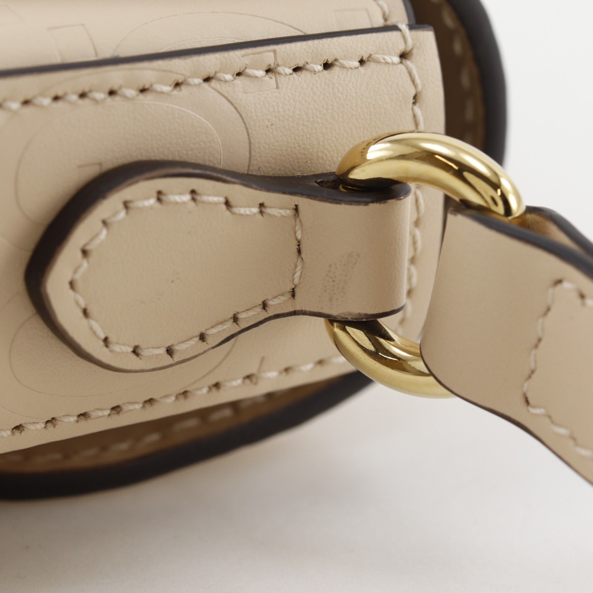 Gucci Beige Leather Shoulder Bag (Pre-Owned)