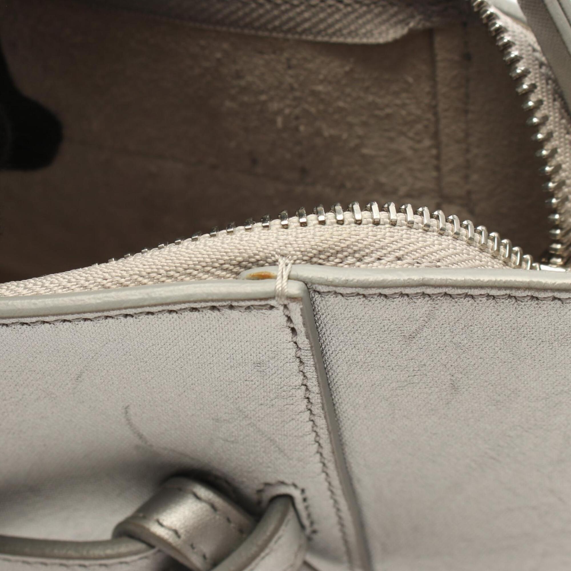 Celine Silver Leather Handbag (Pre-Owned)