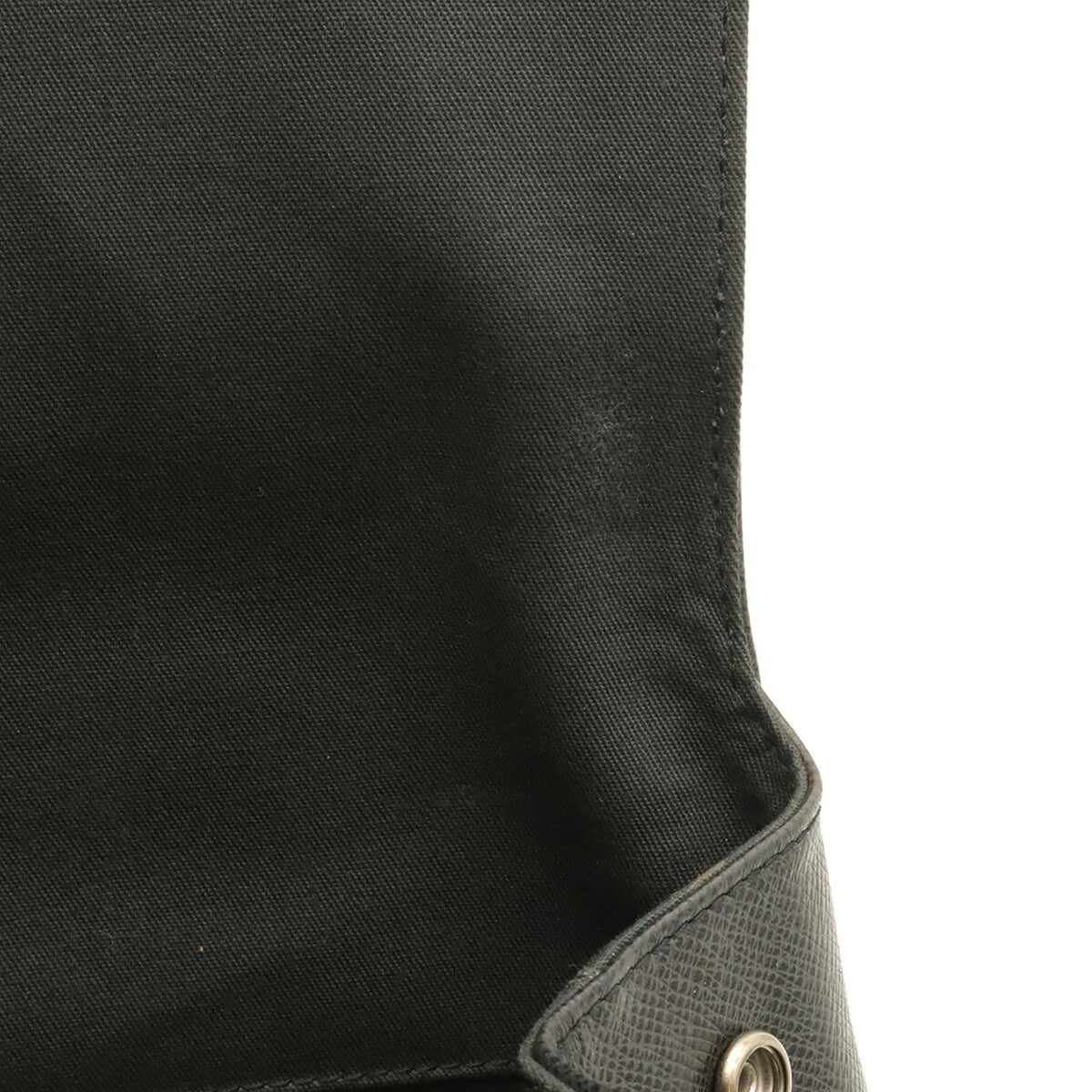 Louis Vuitton Ardoise Taiga Leather Leather Backpack (Pre-Owned)