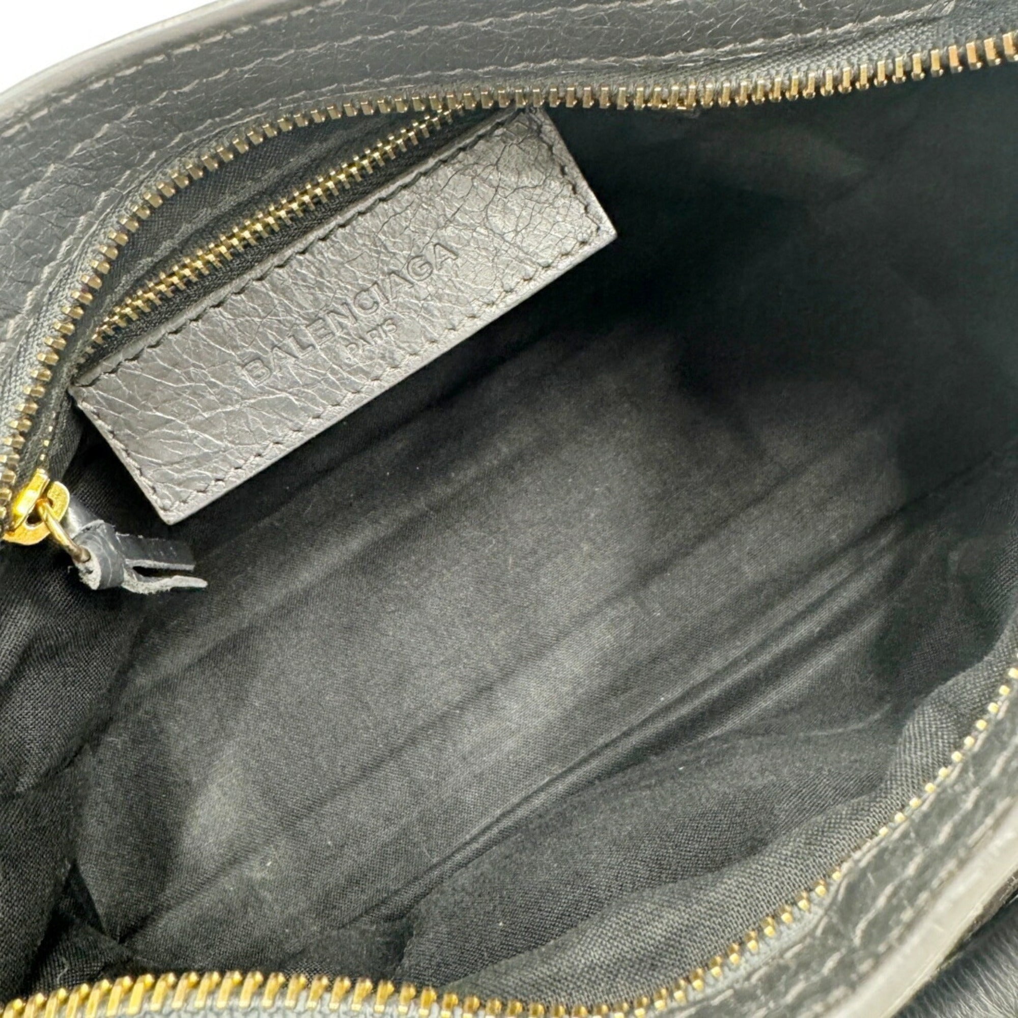 Balenciaga Gray Leather Handbag Shoulder Bag (Pre-Owned)