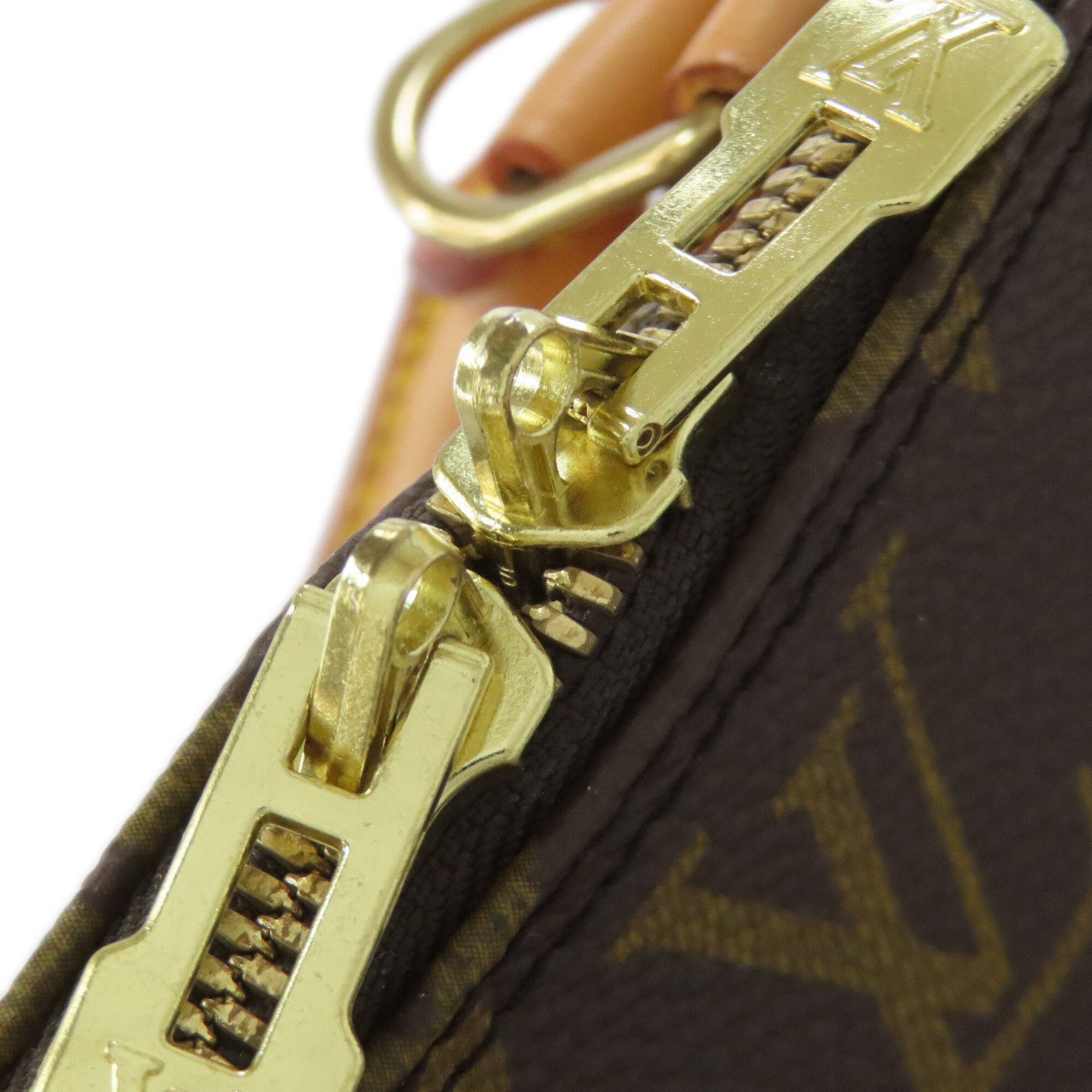 Louis Vuitton Brown Monogram Canvas Handbag (Pre-Owned)