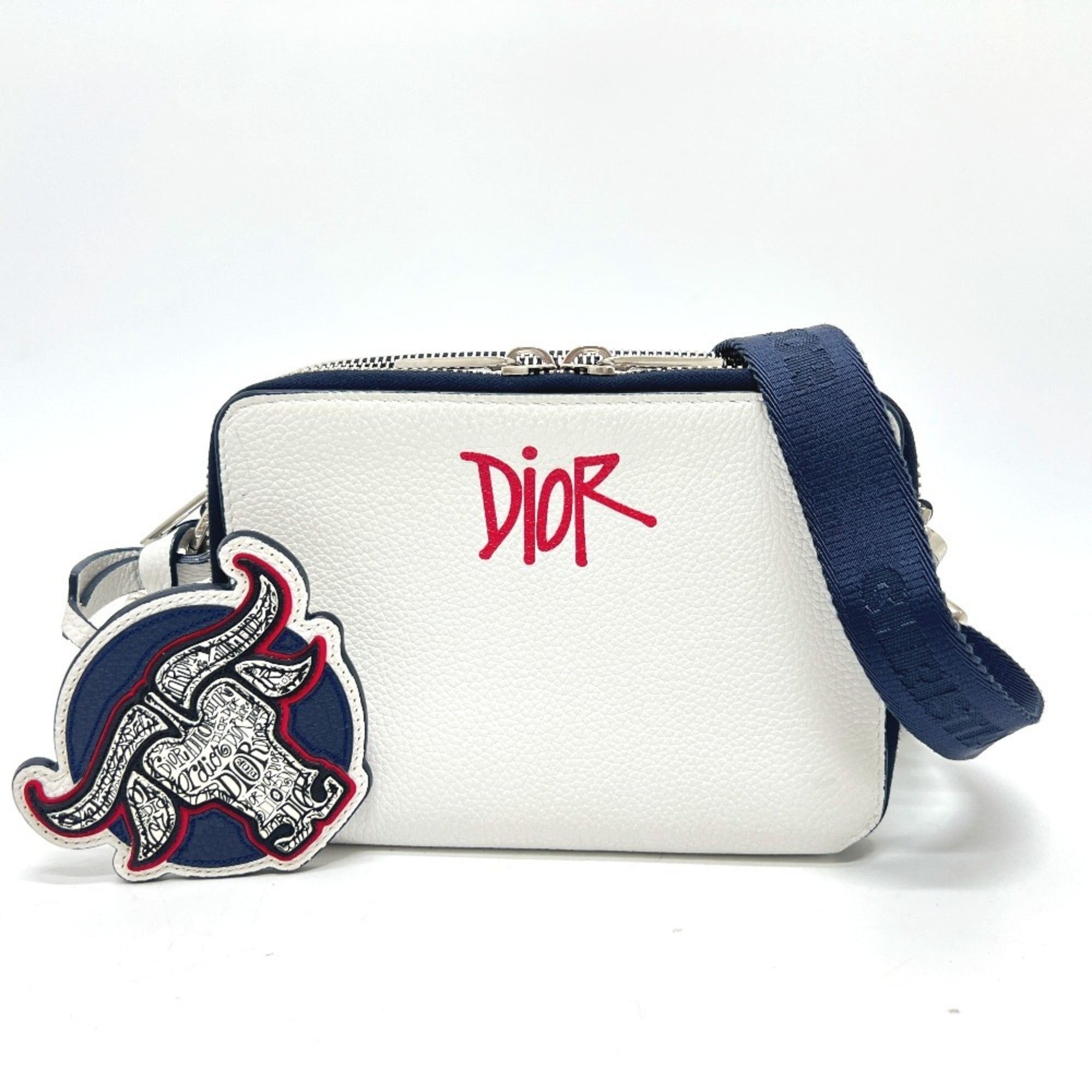 Christian Dior Navy White Leather Shoulder Bag (Pre-Owned)
