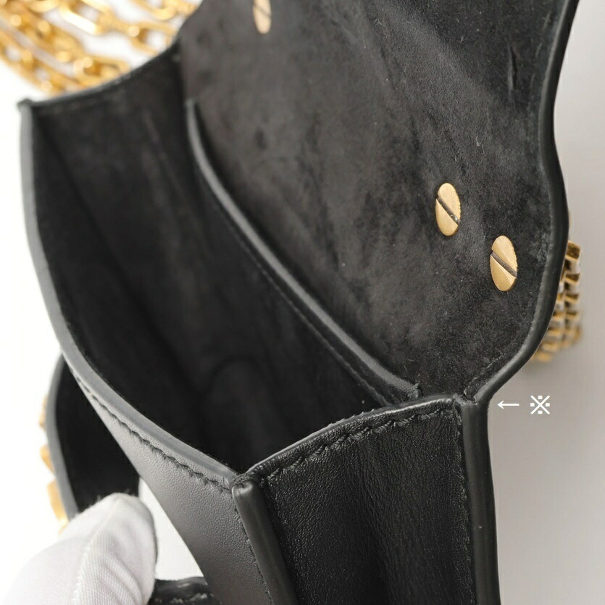 Christian Dior Black Leather Shoulder Bag (Pre-Owned)