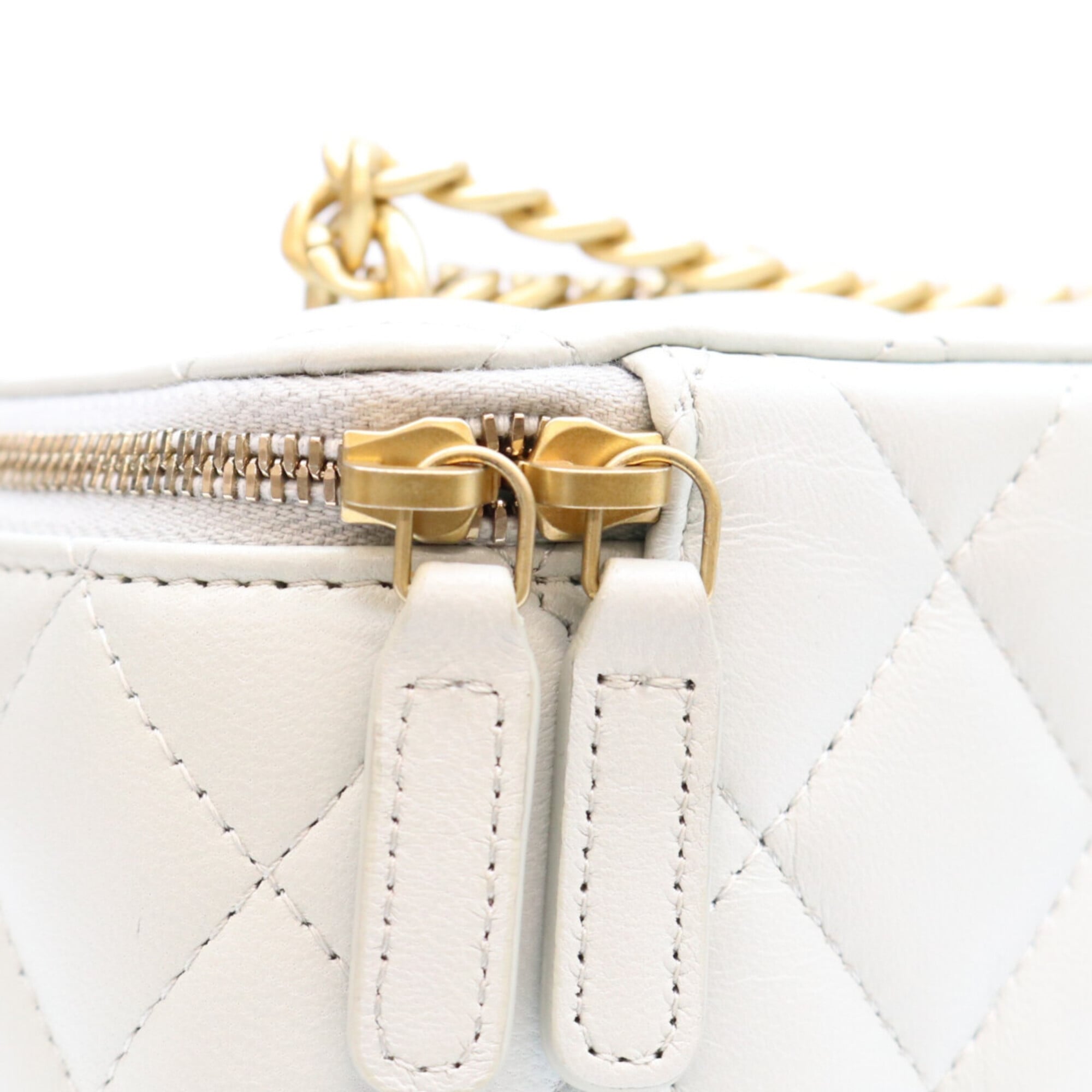 Chanel Light Blue Leather Shoulder Bag (Pre-Owned)