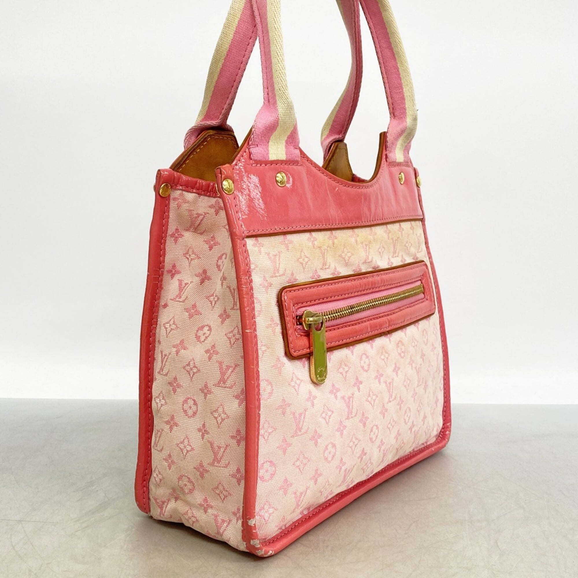 Louis Vuitton Strawberry Handbag (Pre-Owned)