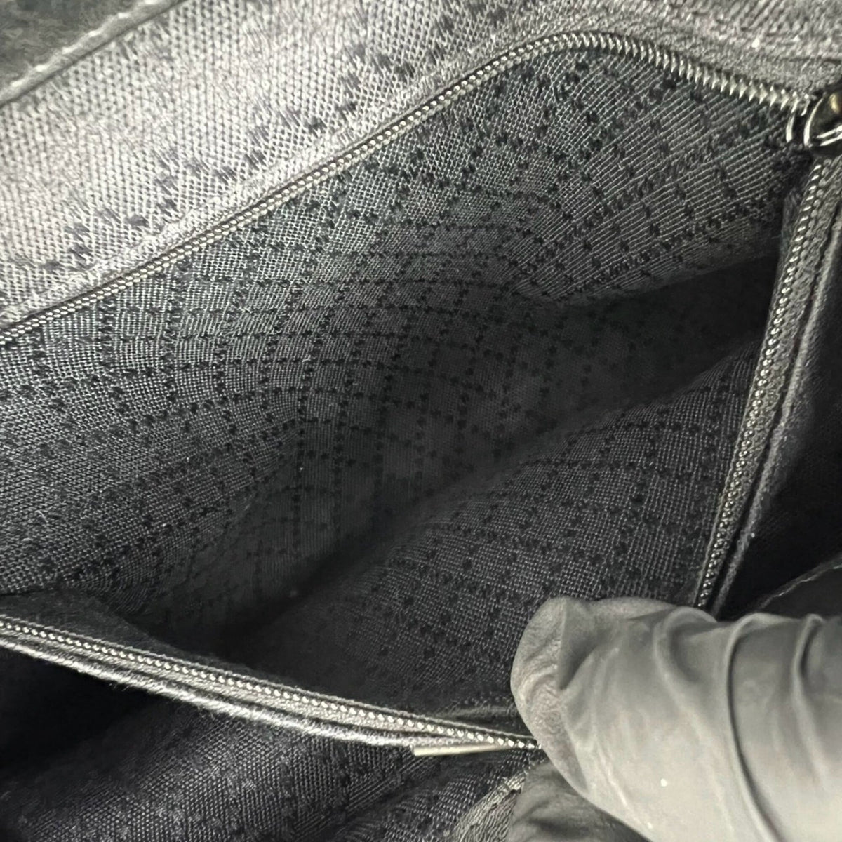Gucci Black Leather Backpack (Pre-Owned)