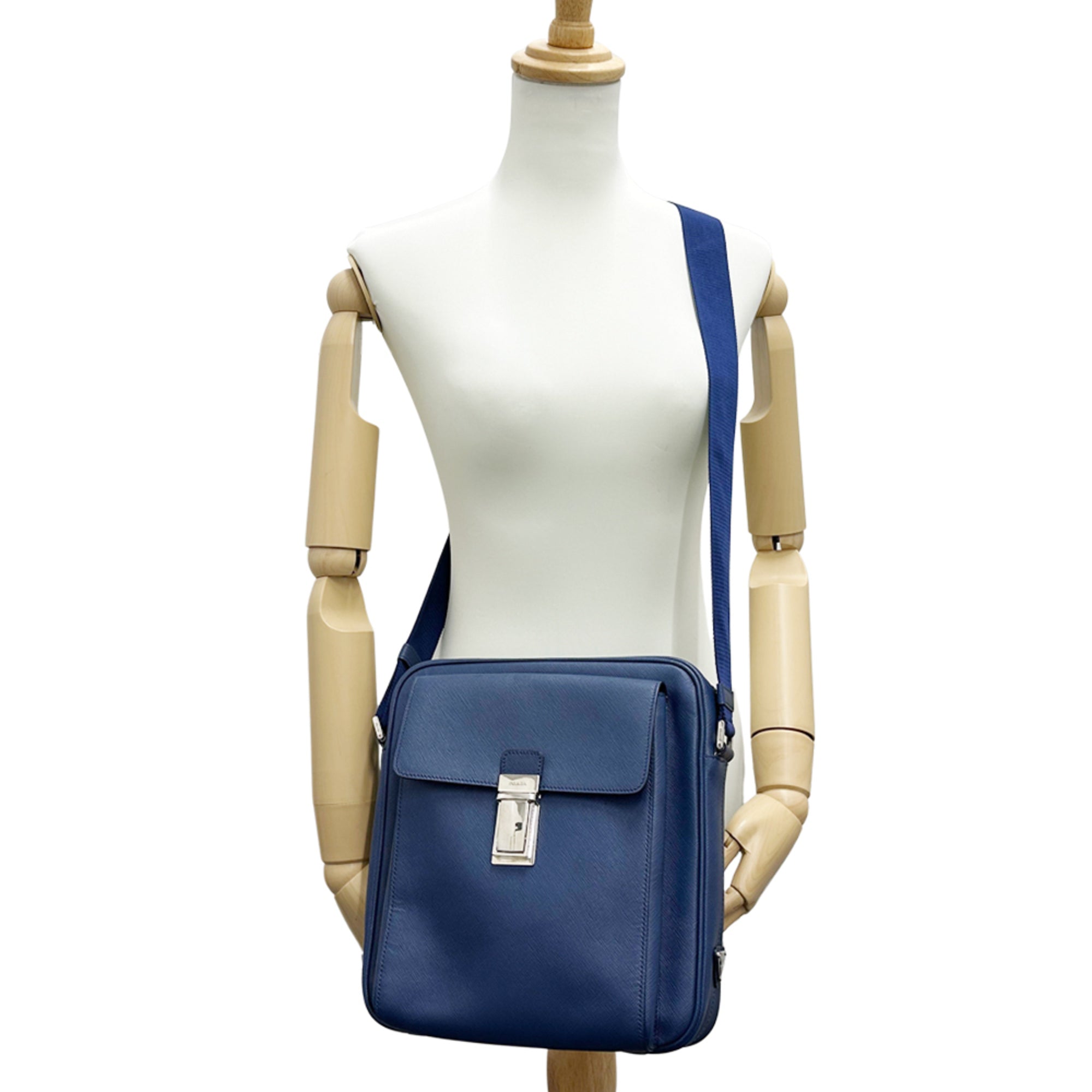 Prada Blue Saffiano Handbag Shoulder Bag (Pre-Owned)