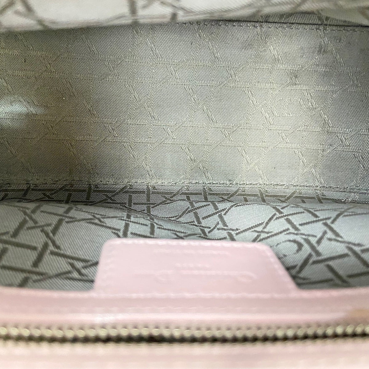 Christian Dior Pink Leather Handbag (Pre-Owned)