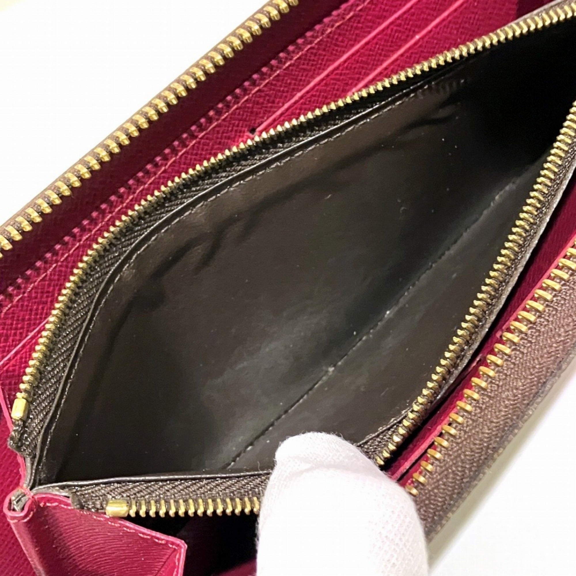 Louis Vuitton Monogram Fuchsia Monogram Long Wallet (Bi-Fold) (Pre-Owned)