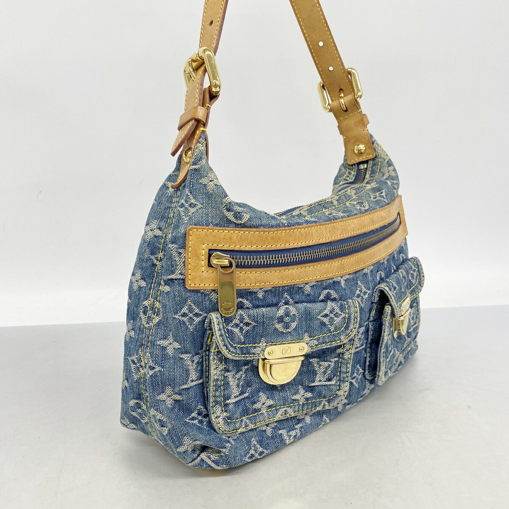 Louis Vuitton Blue Shoulder Bag (Pre-Owned)