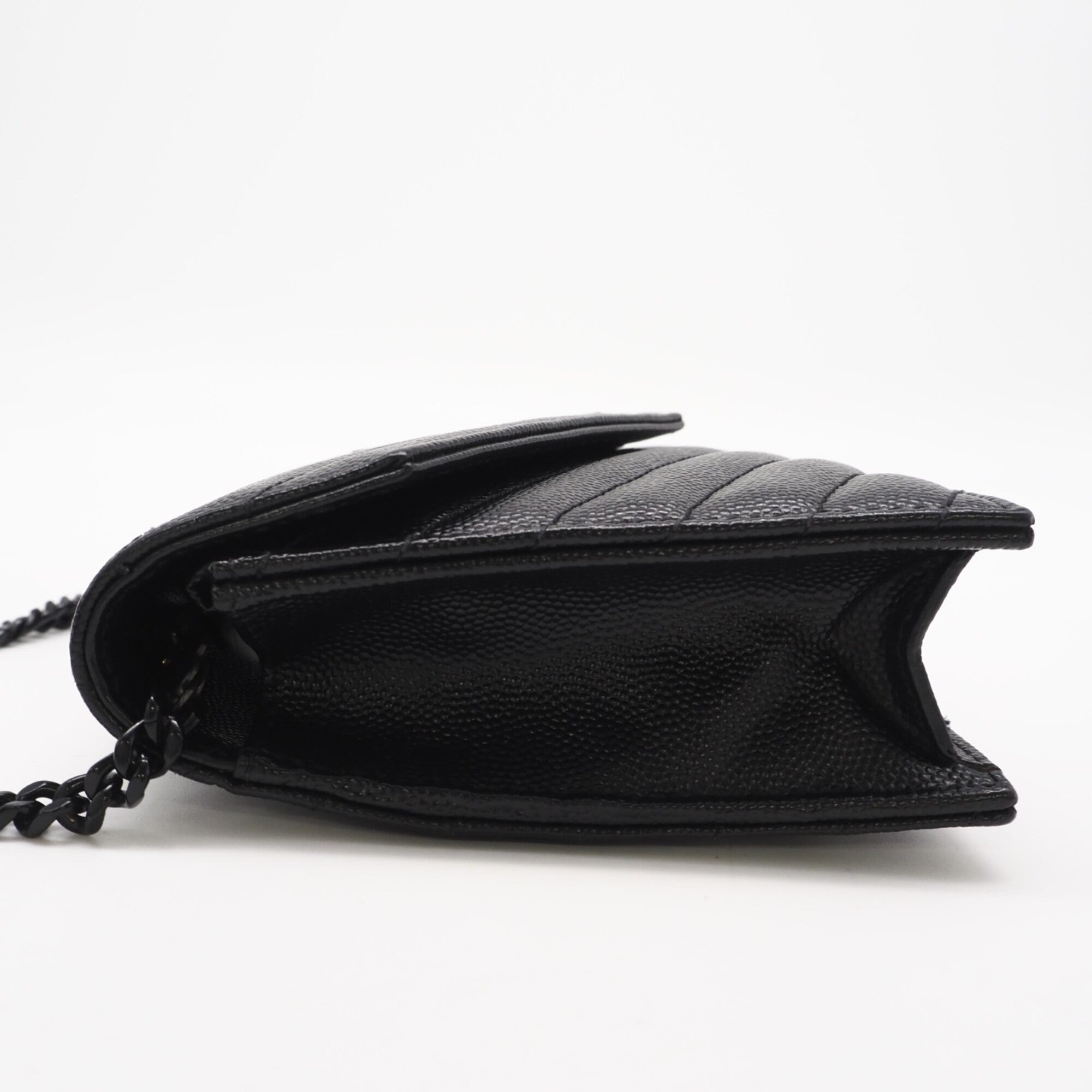 Yves Saint Laurent Cassandre Black Leather Shoulder Bag (Pre-Owned)