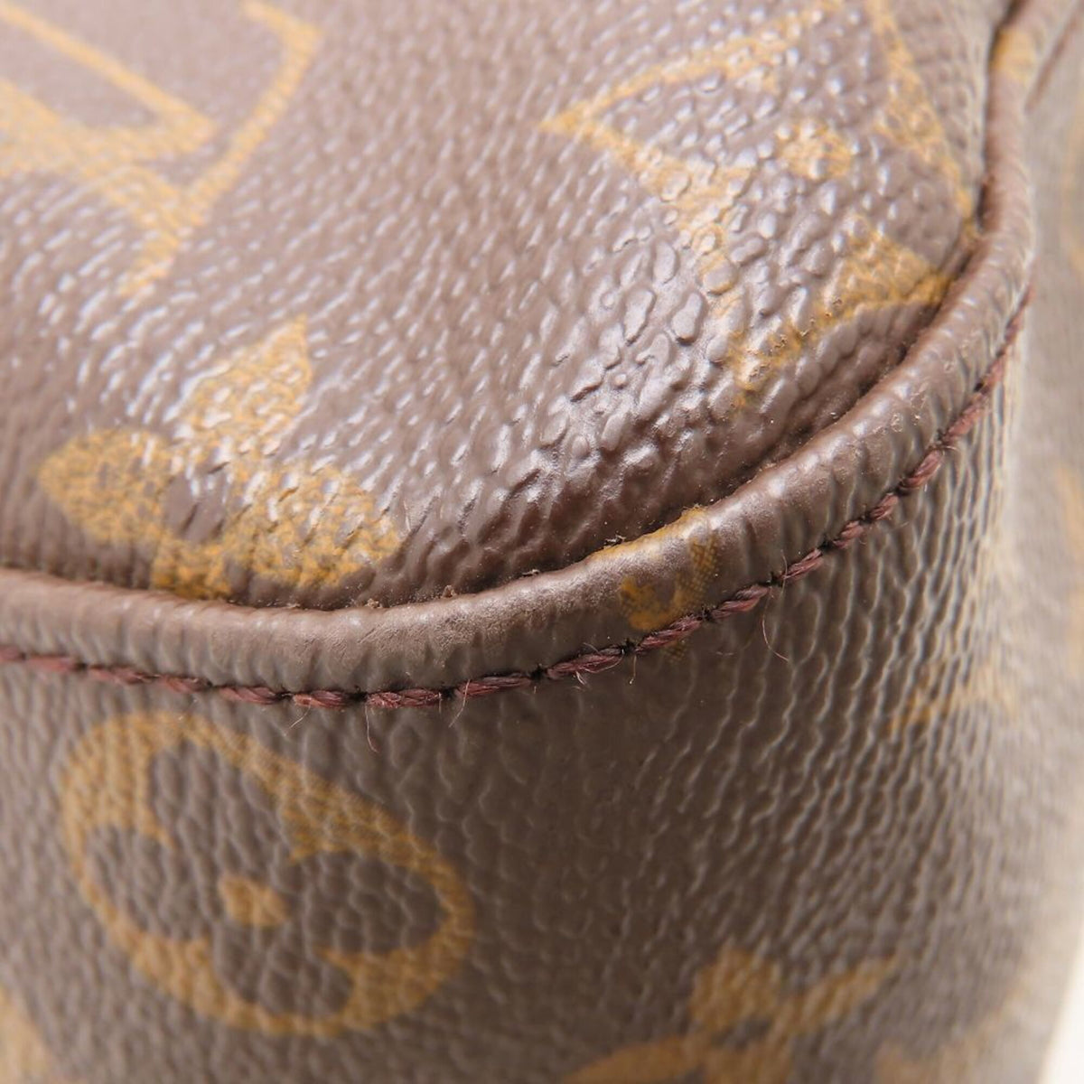 Louis Vuitton Brown Monogram Monogram Shoulder Bag (Pre-Owned)