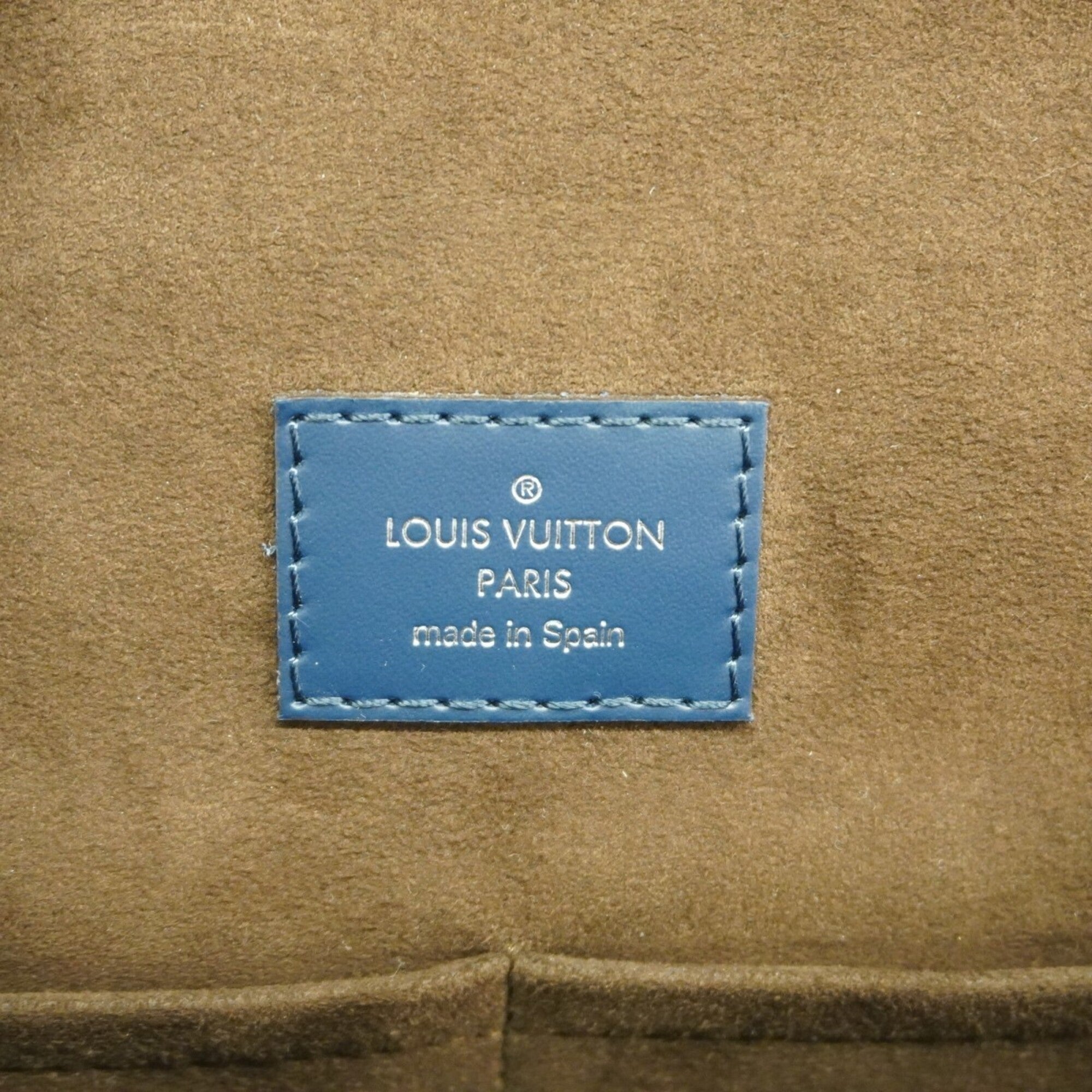 Louis Vuitton Navy Handbag (Pre-Owned)