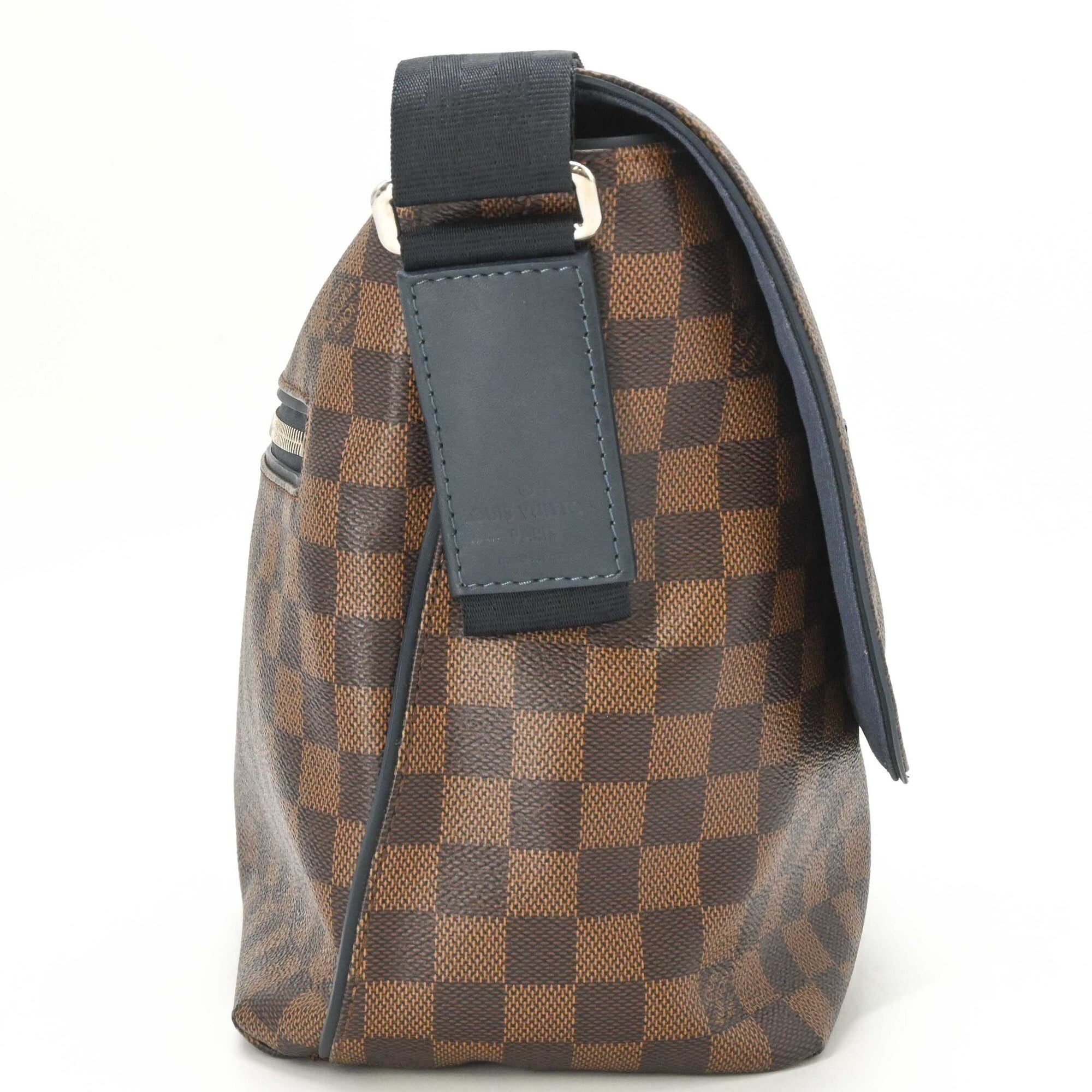 Louis Vuitton Brown Damier Graphite Shoulder Bag (Pre-Owned)