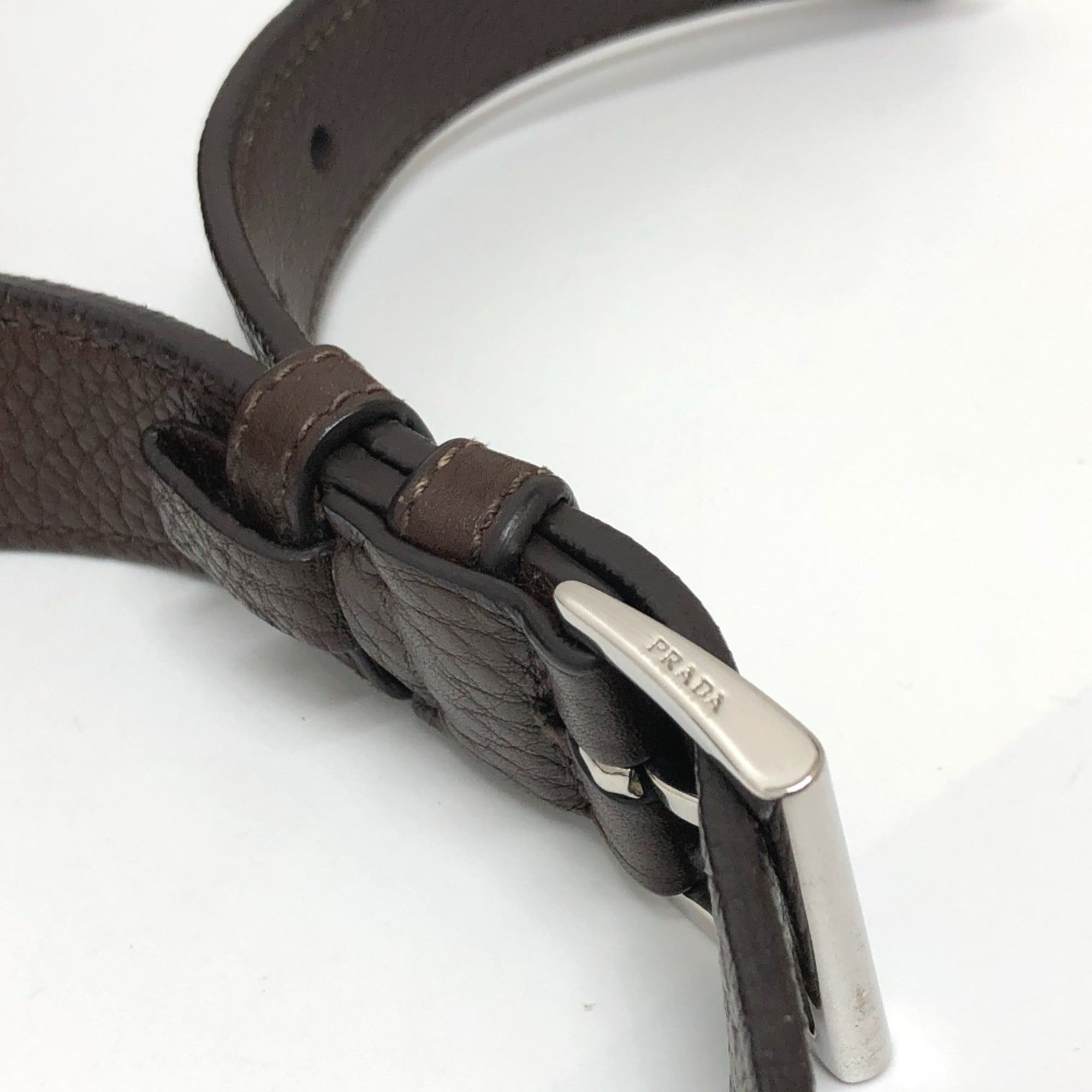 Prada Brown Leather Shoulder Bag (Pre-Owned)