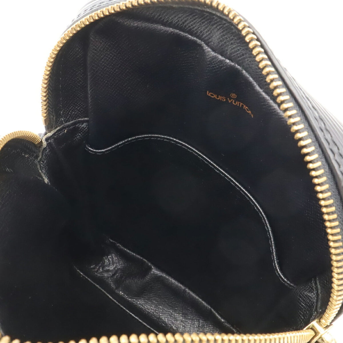 Louis Vuitton Black Noir Epi Leather Pochette Shoulder Bag (Pre-Owned)