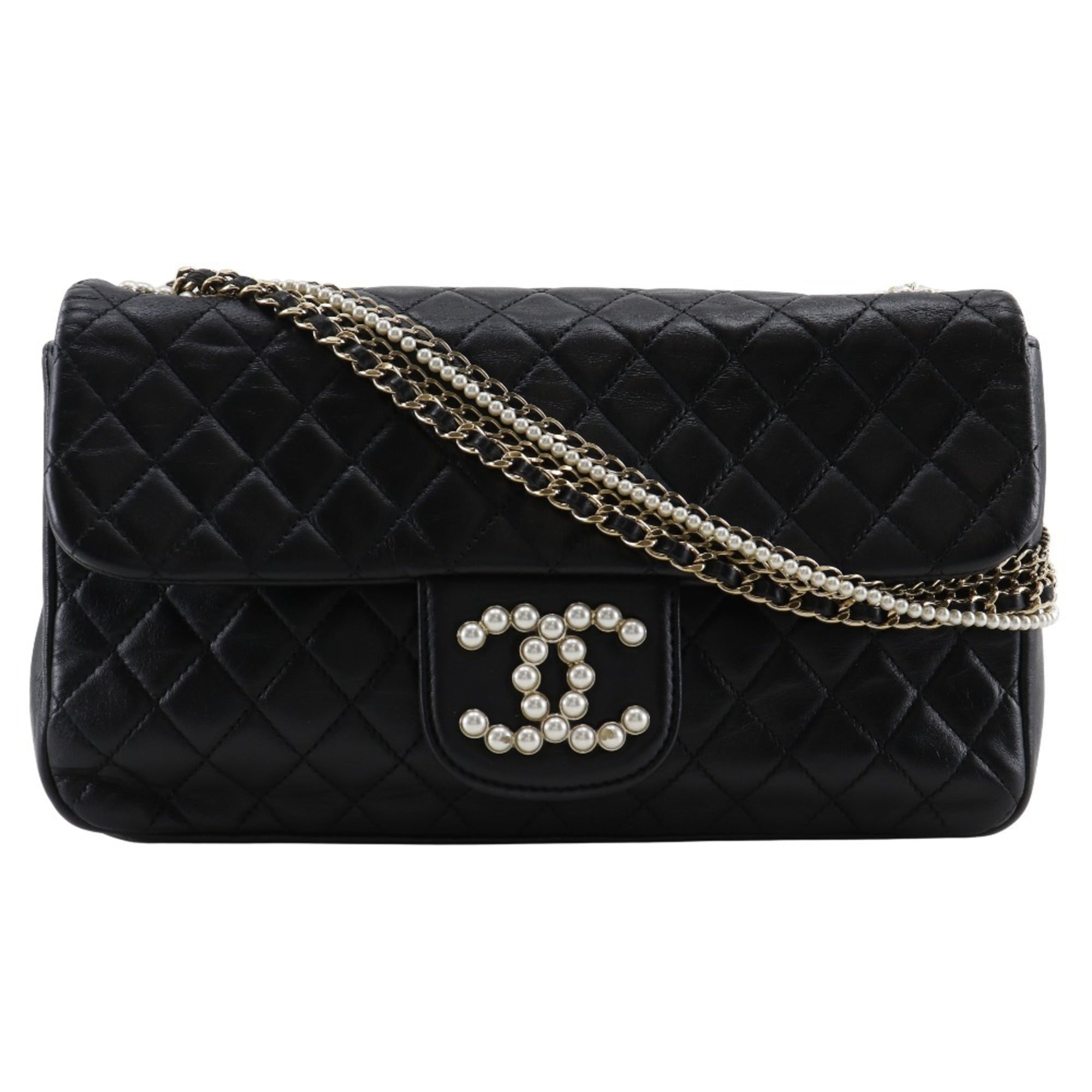 Chanel Matelasse Black Leather Shoulder Bag (Pre-Owned)