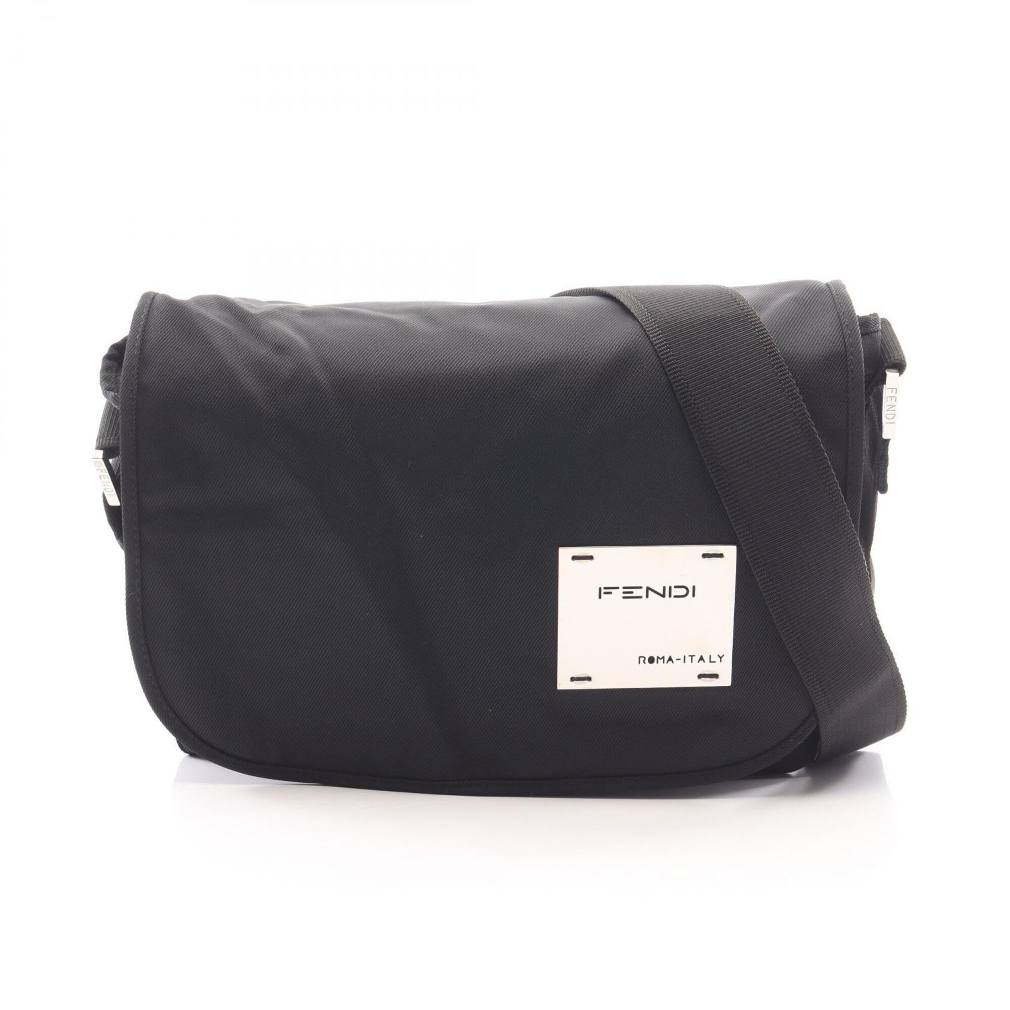 Fendi Black Nylon Handbag Shoulder Bag (Pre-Owned)