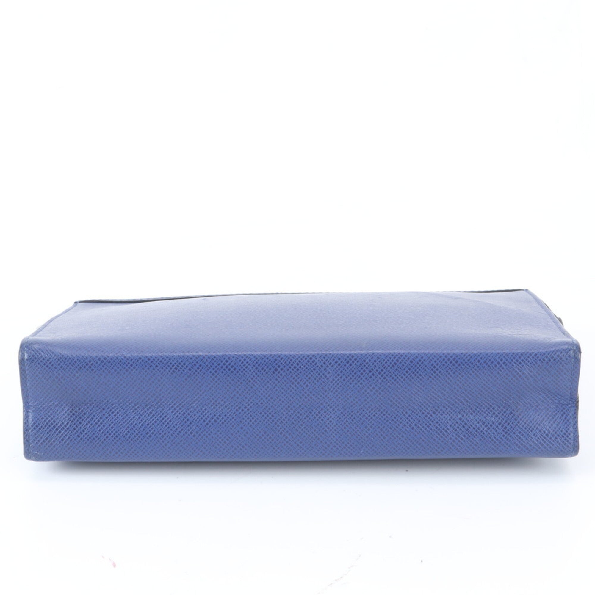 Louis Vuitton Taiga Blue Cobalt Leather Pochette (Pre-Owned)