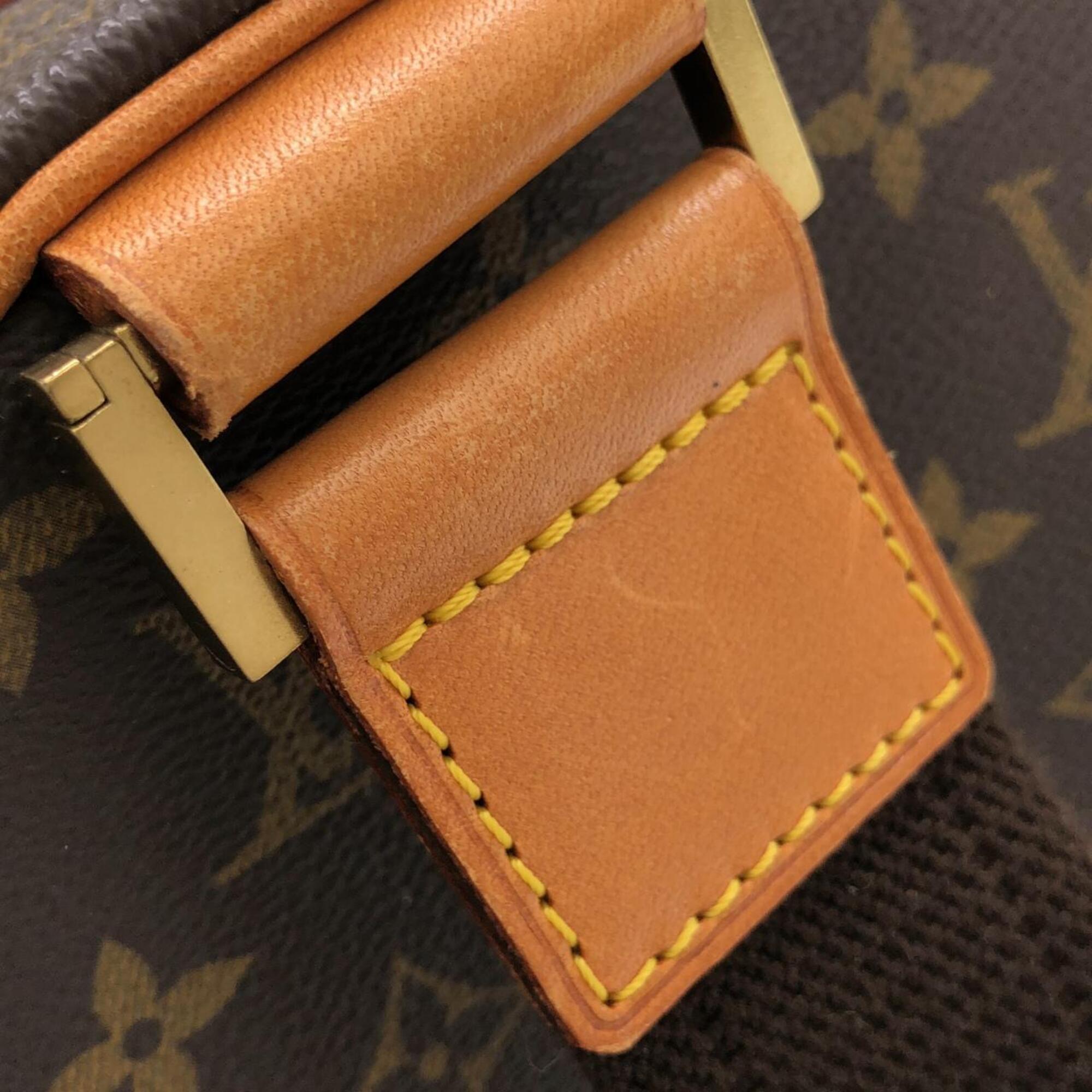 Louis Vuitton Brown Coated Canvas Shoulder Bag (Pre-Owned)