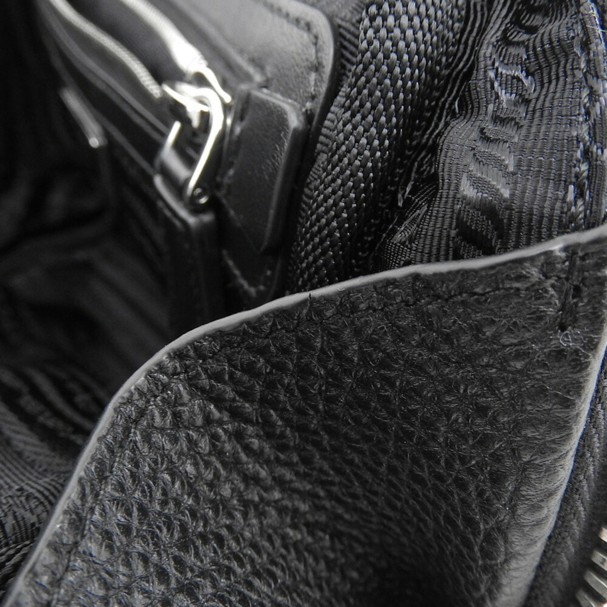 Prada Black Vitello Daino Sling Bag (Pre-Owned)