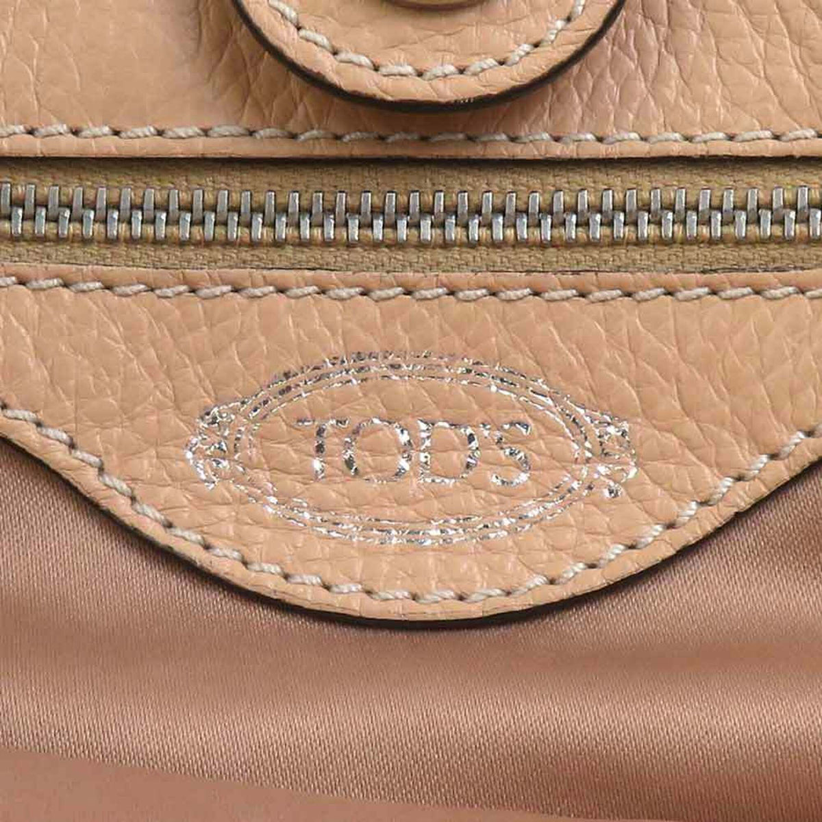 Tod's Pale Orange Leather Handbag Shoulder Bag (Pre-Owned)