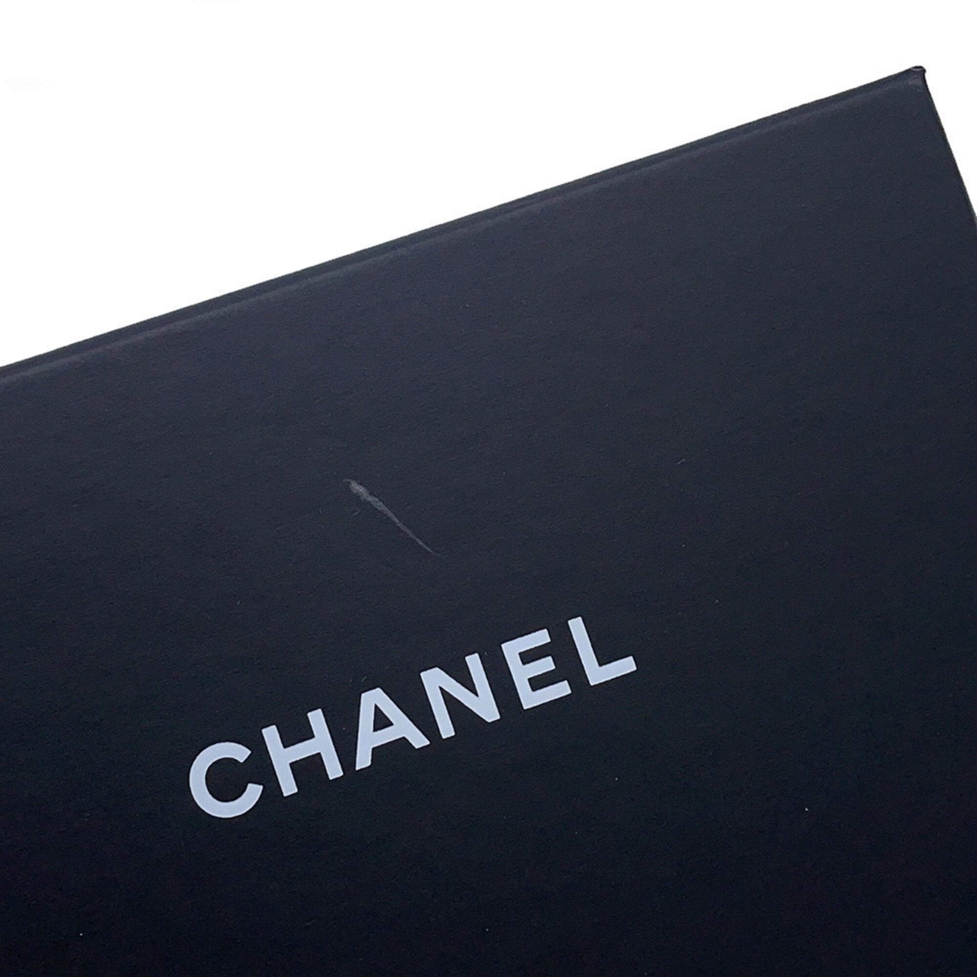 Chanel Matelasse Black Grained Calfskin Coin Purse/Coin Case (Pre-Owned)
